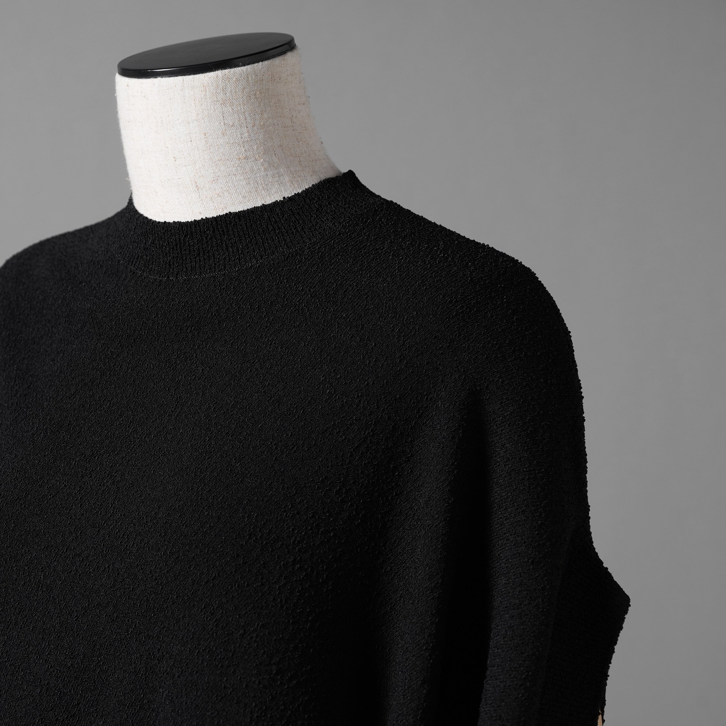 FENDI フェンディ / 25SS 美品 アシンメトリー ドレープセーター / サマーニット / キャップスリーブ / FZXB23 ARVB / size 40 (BLACK) レディース