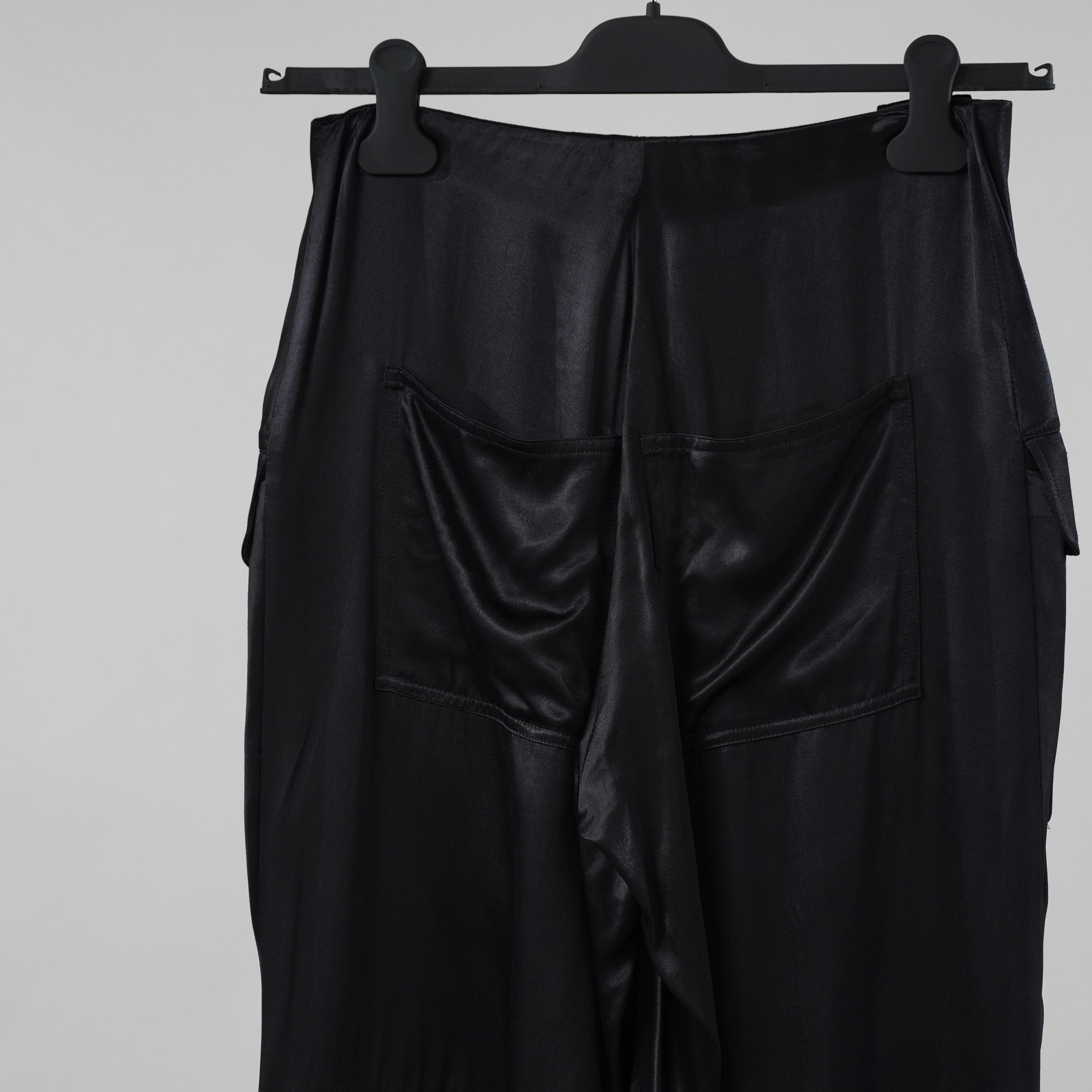 FENDI フェンディ / 美品 23SS FFバゲットバックル ビスコース ロングカーゴパンツ パンツ/ FR6478 ANQ9 / size 40 (BLACK) レディース