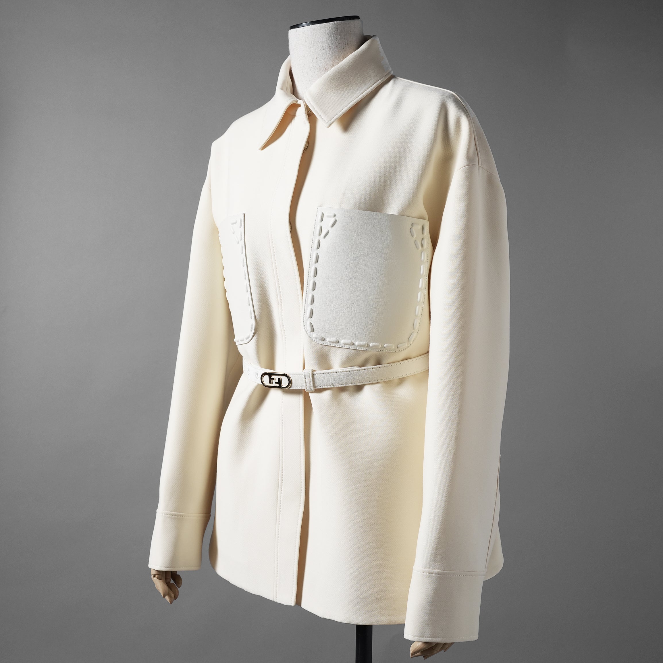 FENDI フェンディ / 24AW 美品 ウールシルク ベルト付 シャツ ジャケット / FJ7262 AC4G / size 38 (IVORY) レディース