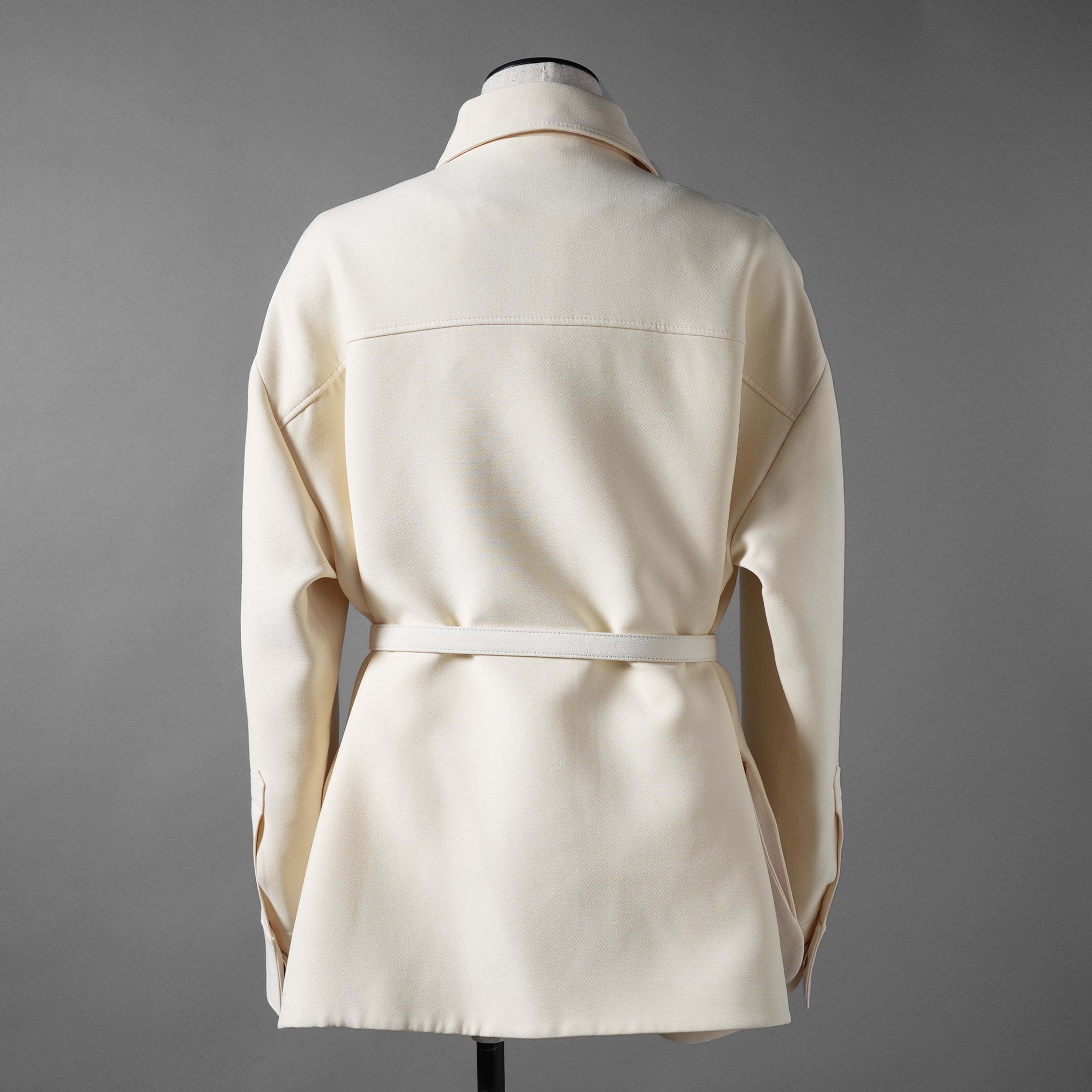 FENDI フェンディ / 24AW 美品 ウールシルク ベルト付 シャツ ジャケット / FJ7262 AC4G / size 38 (IVORY) レディース