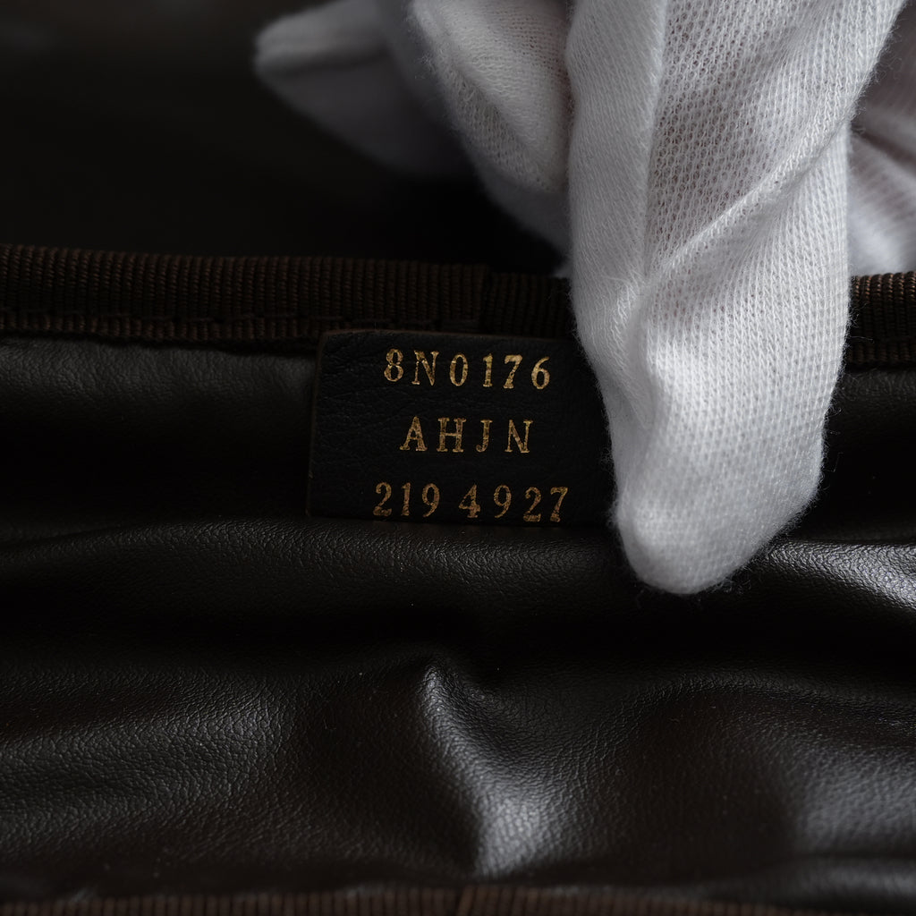 FENDI フェンディ / 美品 ズッガ柄 ポーチ トラベルポーチ バッグ / 8N0176 AHJN 2194927 / BEIGE 352192-izm