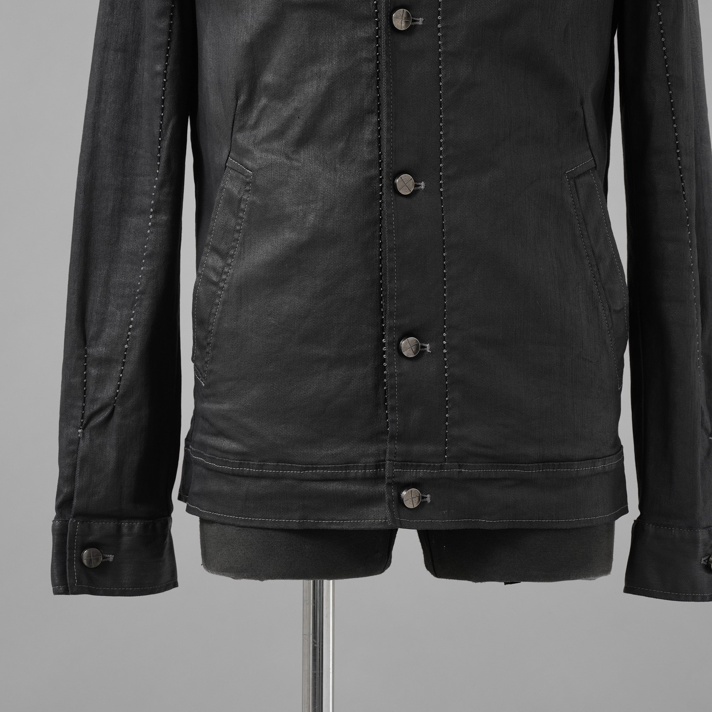 incarnation インカネーション / 美品 19SS Rubber Elastane Jean Jacket O/P Arm Unlined オーバロック ステッチ デニム ジャケット / 11882-41252 / size M (BLACK)