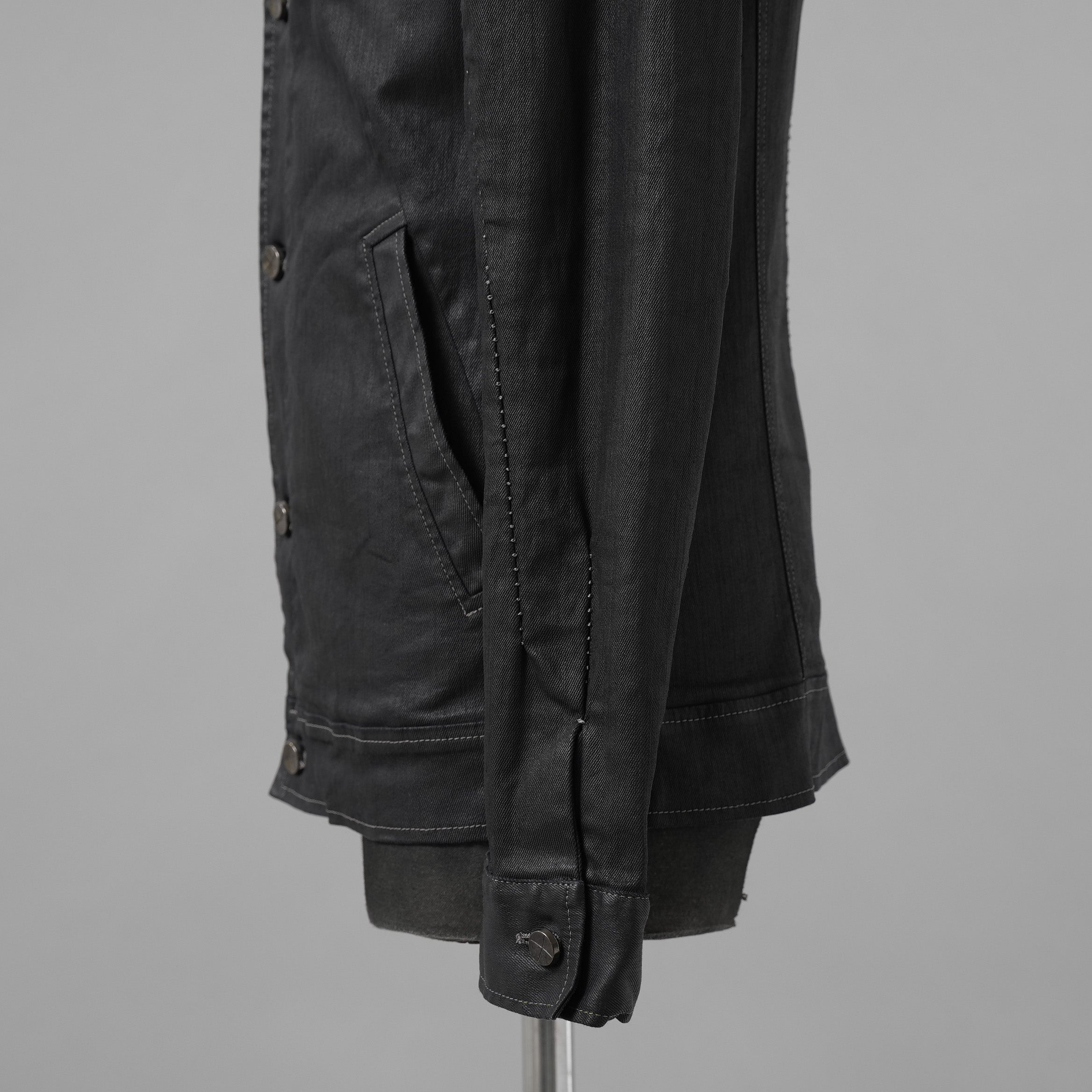 incarnation インカネーション / 美品 19SS Rubber Elastane Jean Jacket O/P Arm Unlined オーバロック ステッチ デニム ジャケット / 11882-41252 / size M (BLACK)