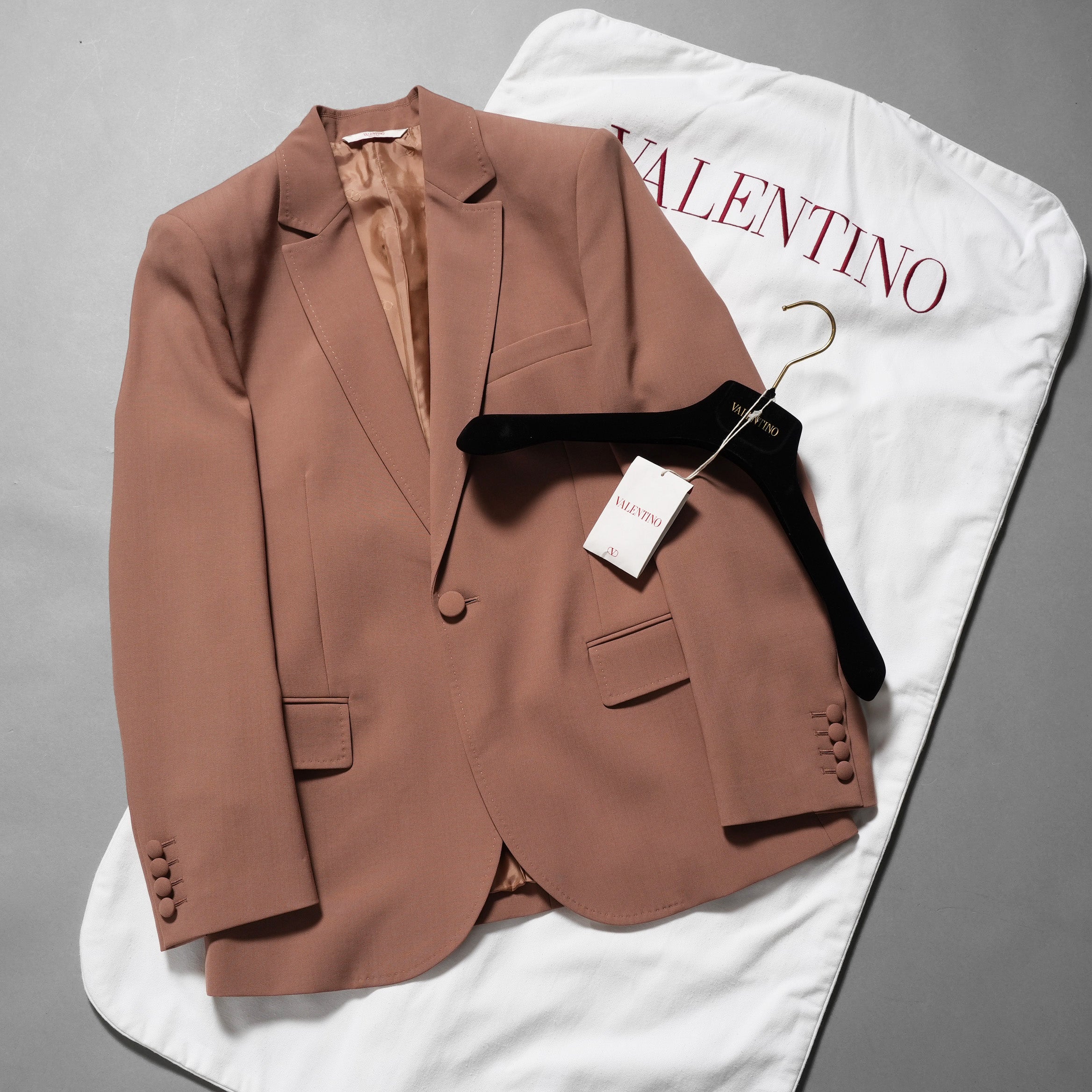 Maison Valentino ヴァレンティノ ガラヴァーニ / 美品 23SS Single-Breasted Wool Jacket Tailoring Label and Chiffon Inner Bib / シングルジャケット / 2V0CE3668EJ-LC0 / size 46 (LIGHT BROWN)