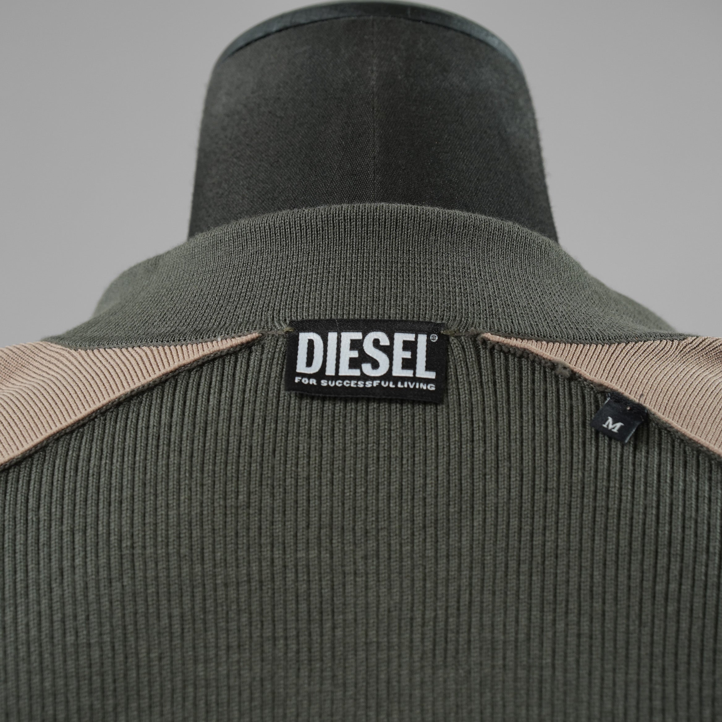 DIESEL ディーゼル / 美品 23SS K-ALLICE ジップアップカーディガン ニットポロ トップス / A094700NHAG / size M (KAHKI)