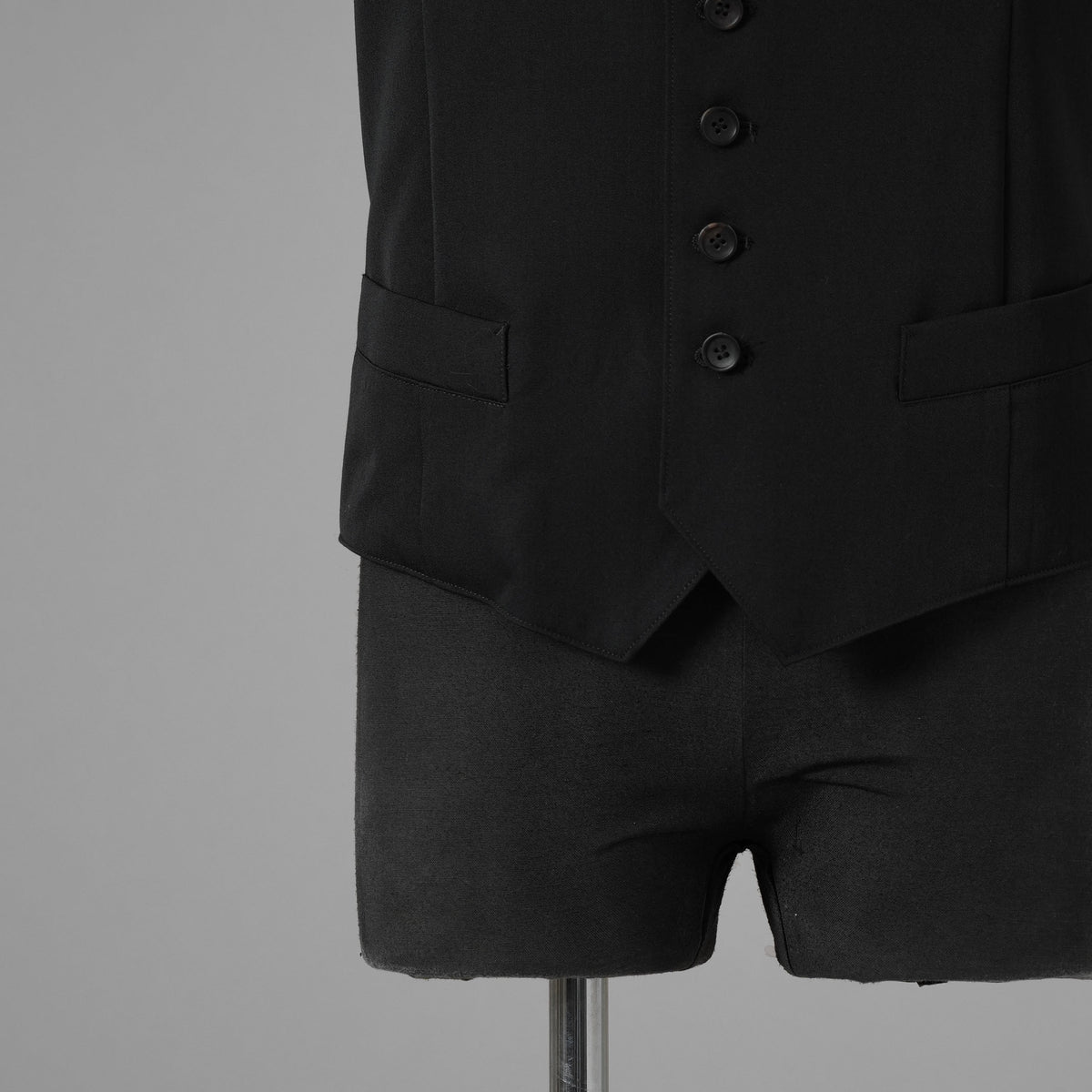 未使用 kiryuyrik キリュウキリュウ / 18SS GabadineStretch Vest ウールギャバジンストレッチ ベスト / KE-HV05-100 / size M (BLACK) 123074-alm