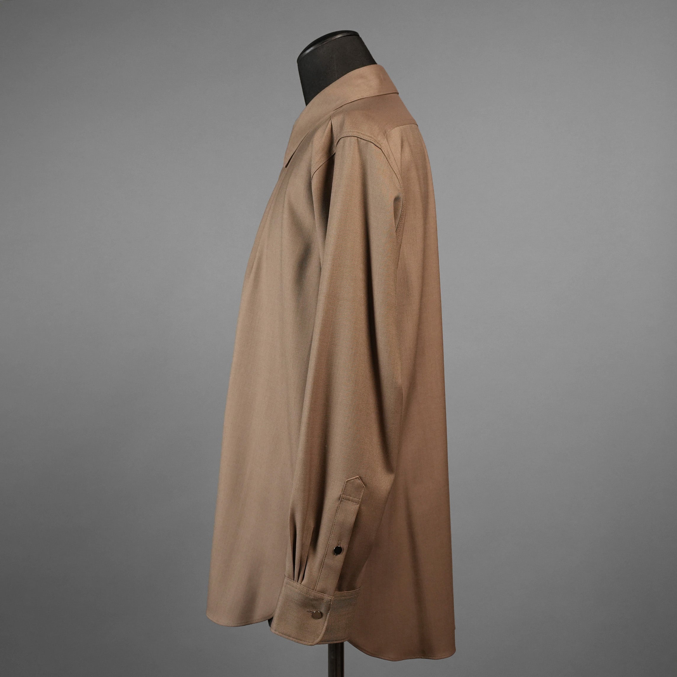 IRENISA イレニサ / 24AW 美品 ORNAMENTAL FLY FRONT SHIRT 長袖シャツ / 1H-24FW-B006-ND8 / size 2 (MOCHA BEIGE)