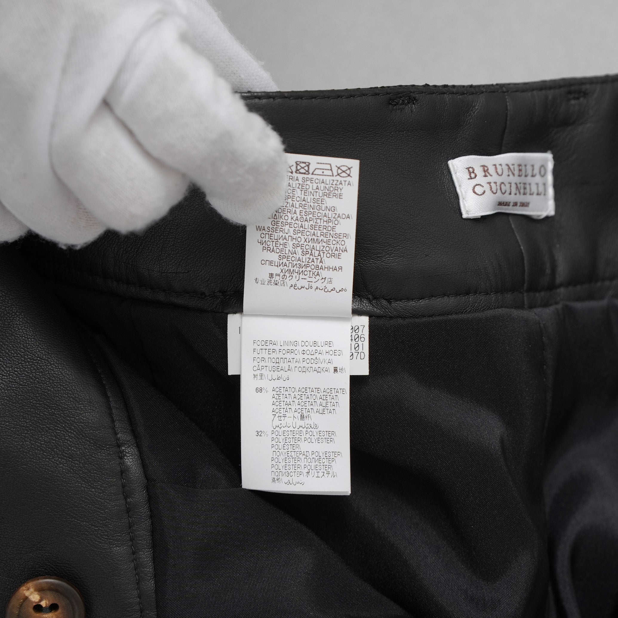 Brunello Cucinelli ブルネロクチネリ / 試着程度美品 20AW ラムスキン タックトラウザーズ テーパード レザー パンツ / M0NCAP7061 / size 38 (BLACK) レディース