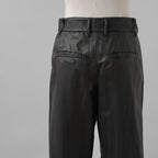 Brunello Cucinelli ブルネロクチネリ / 試着程度美品 20AW ラムスキン タックトラウザーズ テーパード レザー パンツ / M0NCAP7061 / size 38 (BLACK) レディース