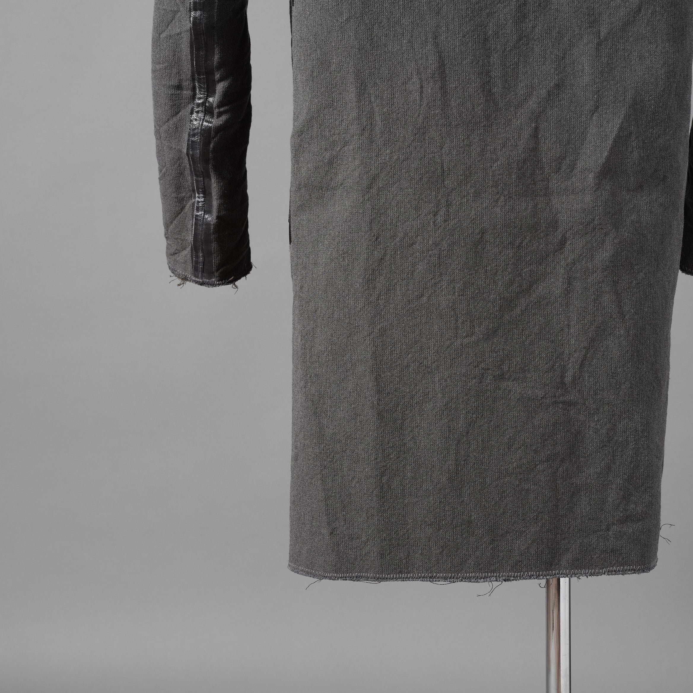 taichi murakami タイチ ムラカミ / 24AW 美品  “COIN” HOODED COAT テープシーム リバーシブルフーデッドコート / 4839 / size 6 (WASHED BLACK)