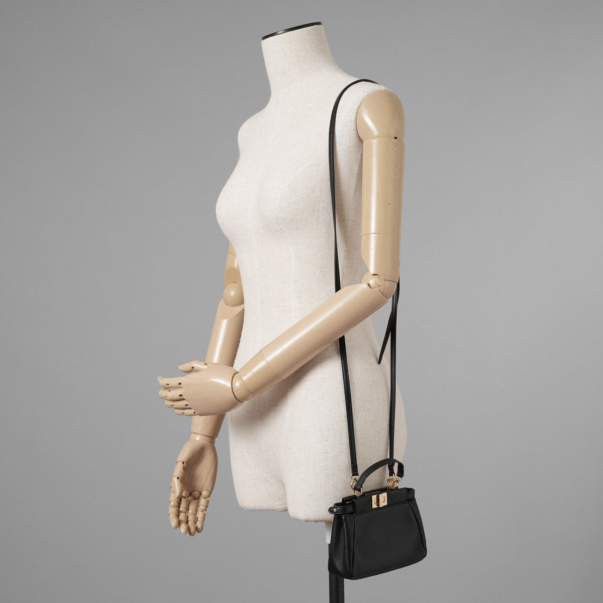 FENDI フェンディ / 美品 15SS マイクロ ピーカブー MICRO PEEKABOO 2WAY バッグ / 01769148 / BLACK レディース 352200-izm