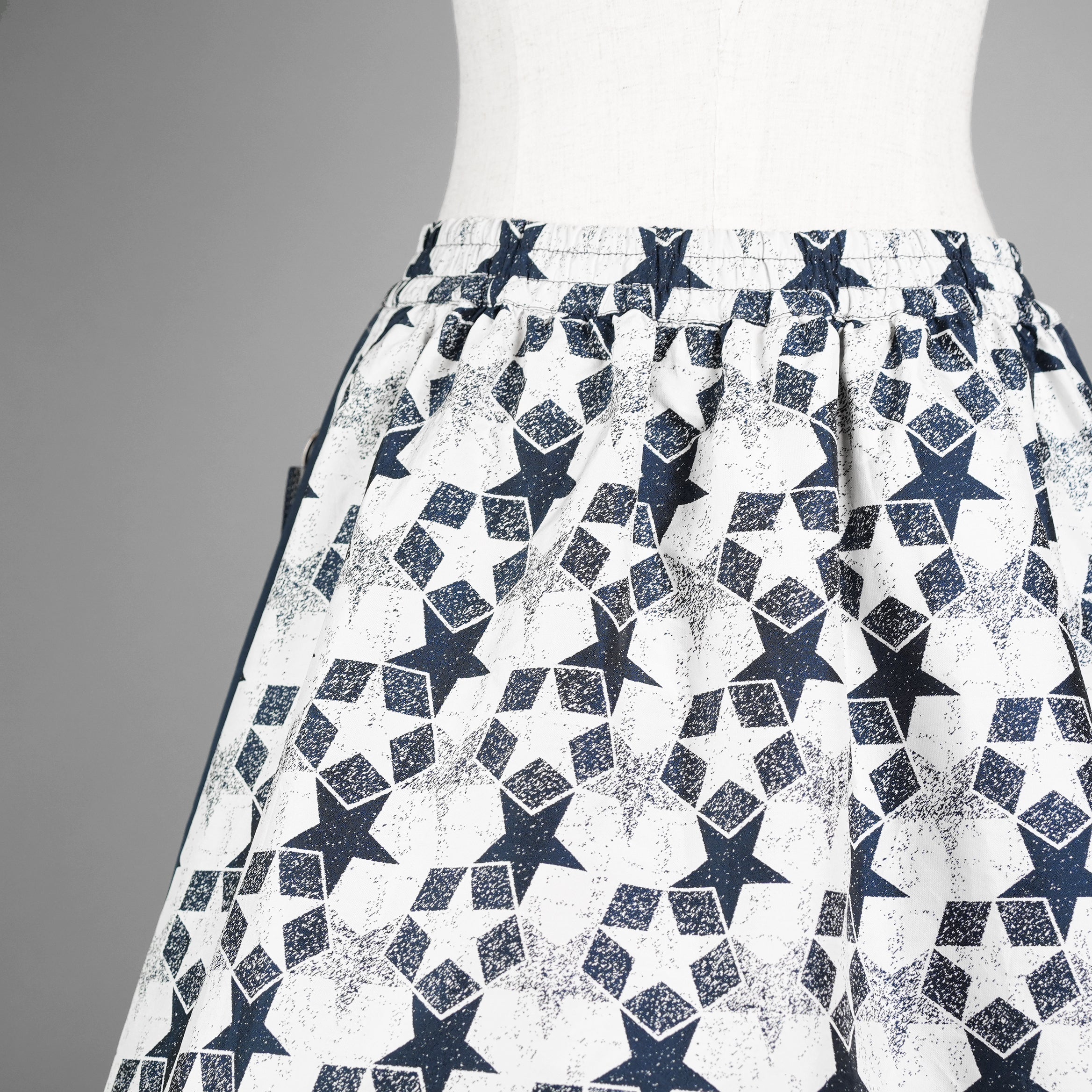 Christian Dior クリスチャンディオール / 22SS サイドロゴ ジャガード スター総柄 ロングスカート / 217J24A2977 / size 36 (WHITE×NAVY) レディース