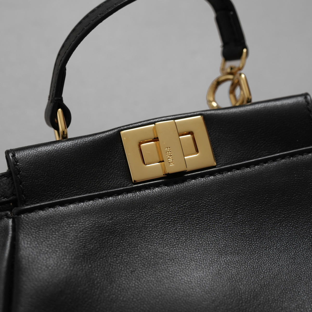 FENDI フェンディ / 美品 15SS マイクロ ピーカブー MICRO PEEKABOO 2WAY バッグ / 01769148 / BLACK レディース 352200-izm