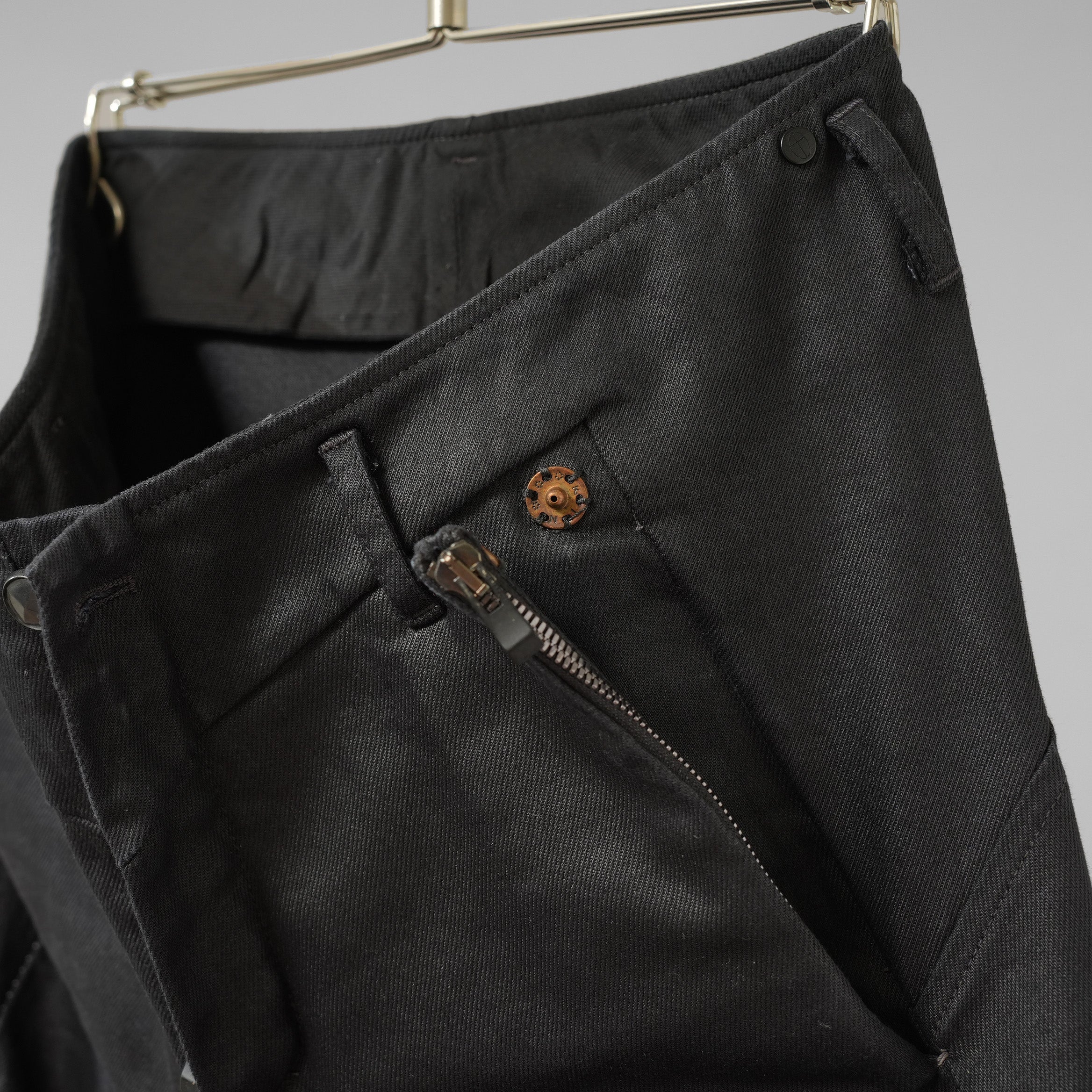 incarnation インカネーション / 美品 20SS DENIM LONG DARTS PANTS オーバーロック デニム パンツ / size S (BLACK)