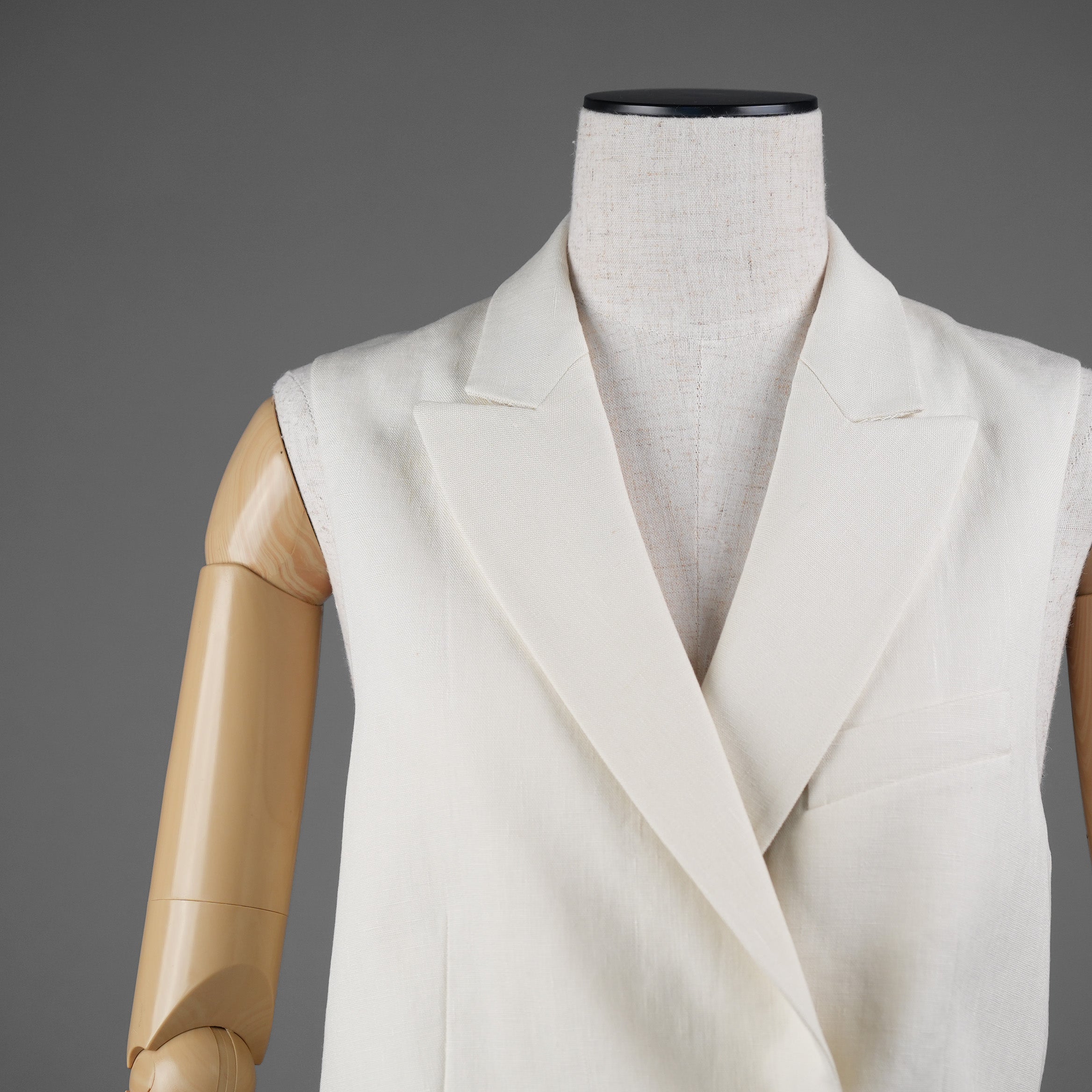 FENDI フェンディ / 21SS ダブルブレストリネンベスト / FT5968-AF79 / size 38 (CREAM) レディース