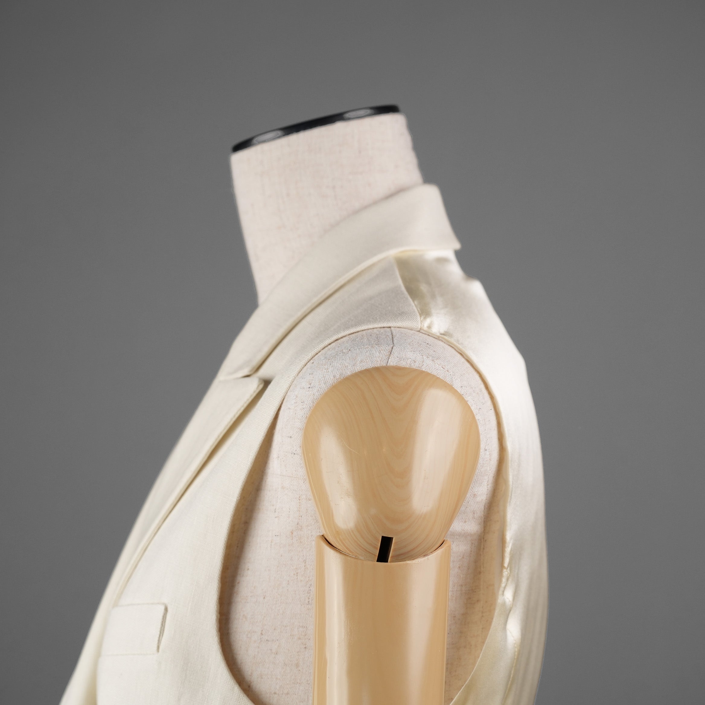 FENDI フェンディ / 21SS ダブルブレストリネンベスト / FT5968-AF79 / size 38 (CREAM) レディース