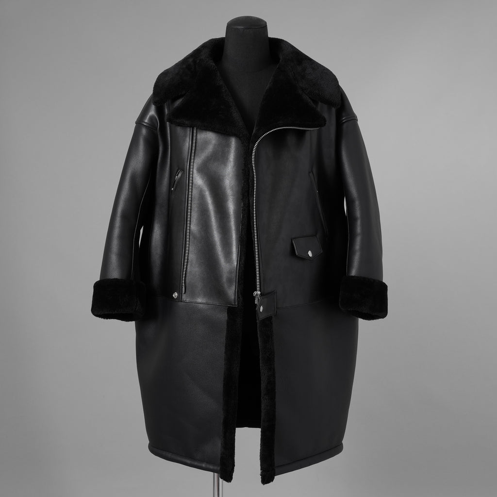 JUNYA WATANABE ジュンヤワタナベ / 25AW COMME des GARÇONS コムデギャルソン オーバーサイズ フェイクレザー ムートン コート / JP-C004 / size L (BLACK) ユニセックス 352210-in-ue
