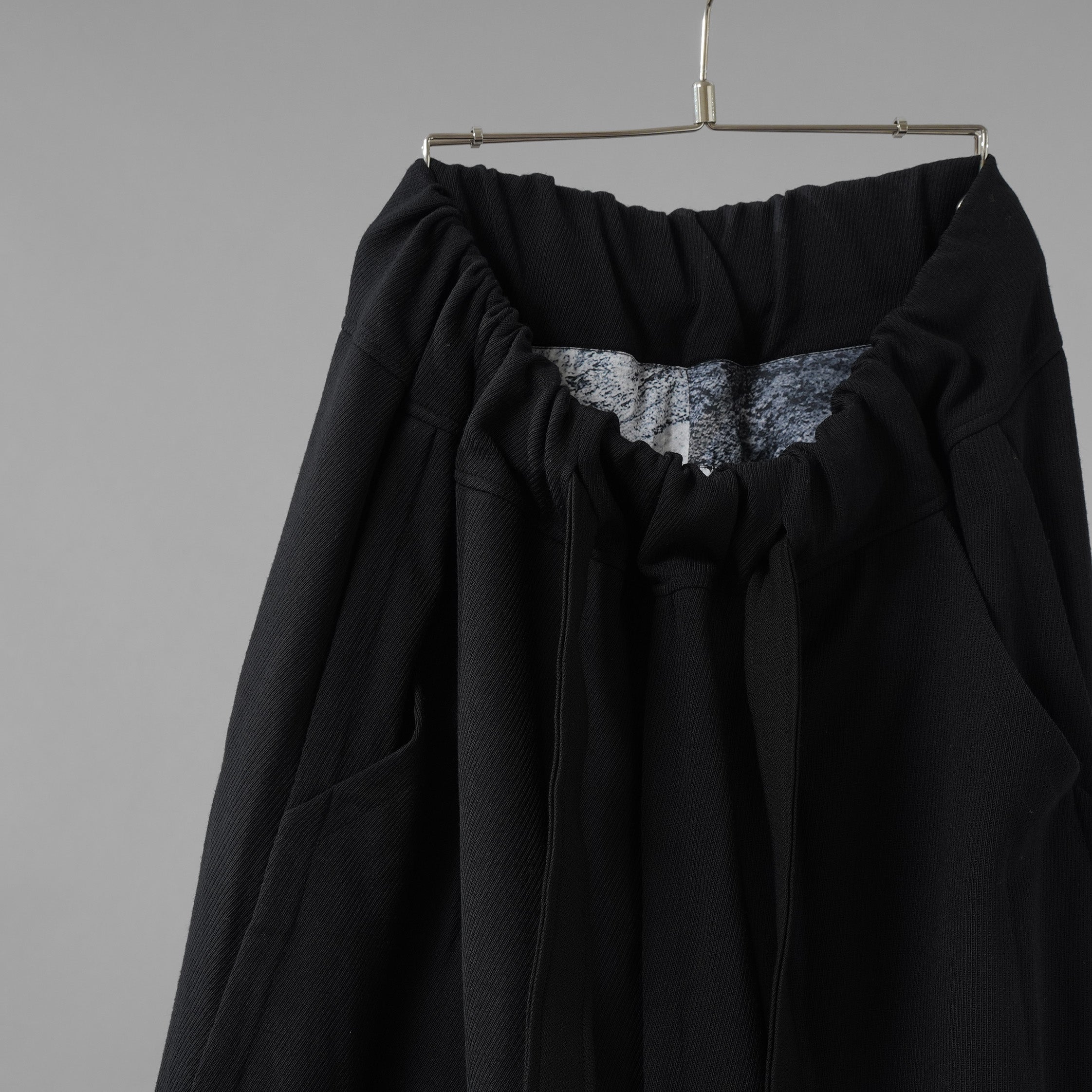 SOSNOVSKA ソスノフスカ / 美品 21AW CLOWN PANTS ドロップクロッチ サルエルパンツ ボリューム パンツ / size M (BLACK)
