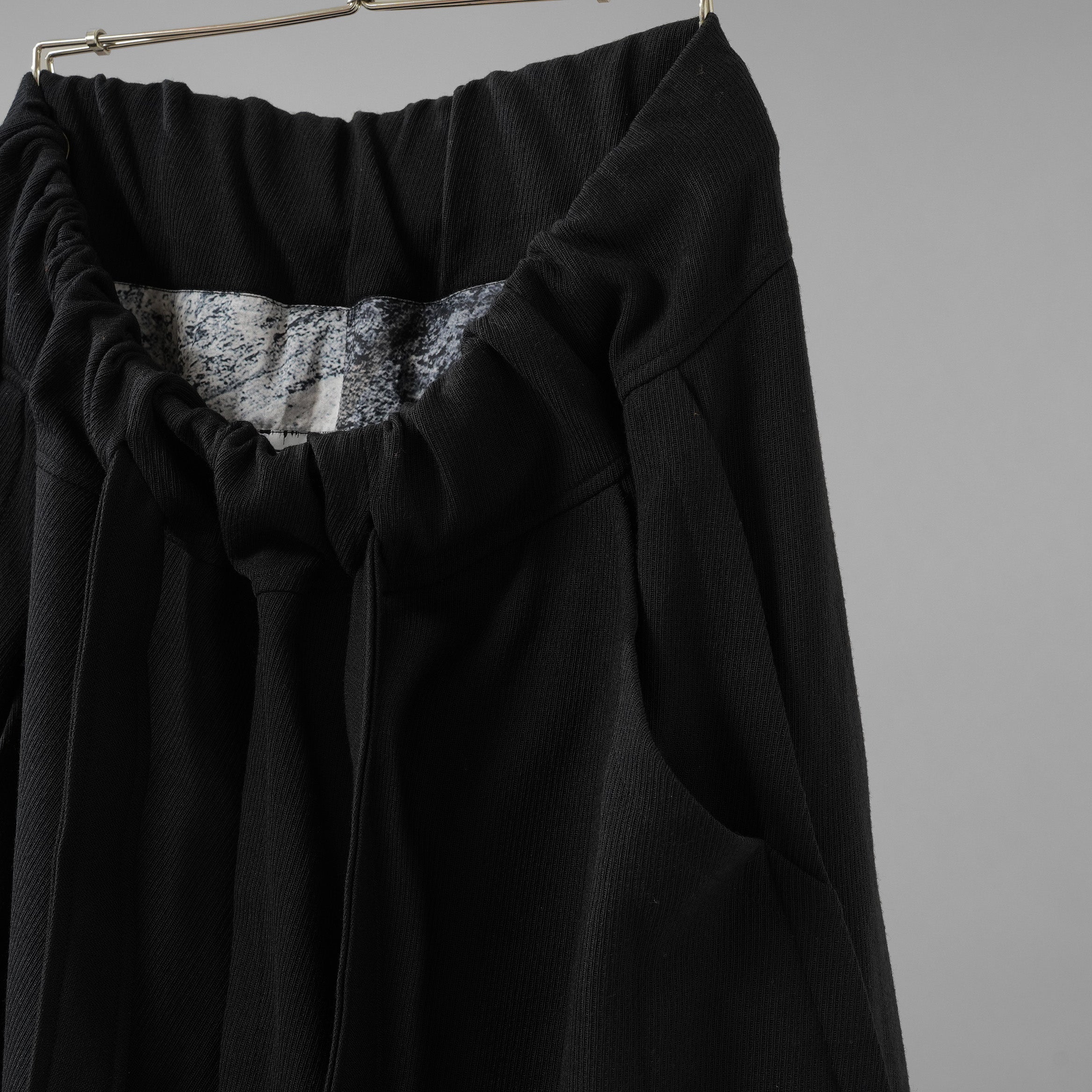 SOSNOVSKA ソスノフスカ / 美品 21AW CLOWN PANTS ドロップクロッチ サルエルパンツ ボリューム パンツ / size M (BLACK)