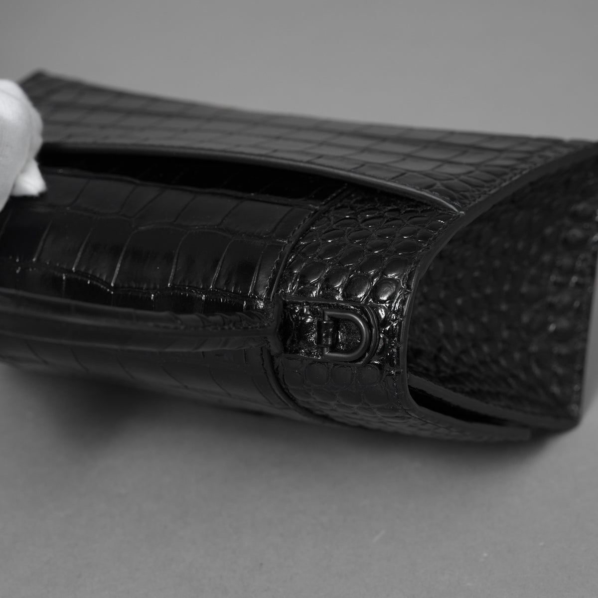 BALENCIAGA バレンシアガ / 美品 アワーグラス Hourglass クロコダイル型押し ショルダーバッグ ハンド バッグ / サイズ S (BLACK) レディース アクセサリー 352207-izm