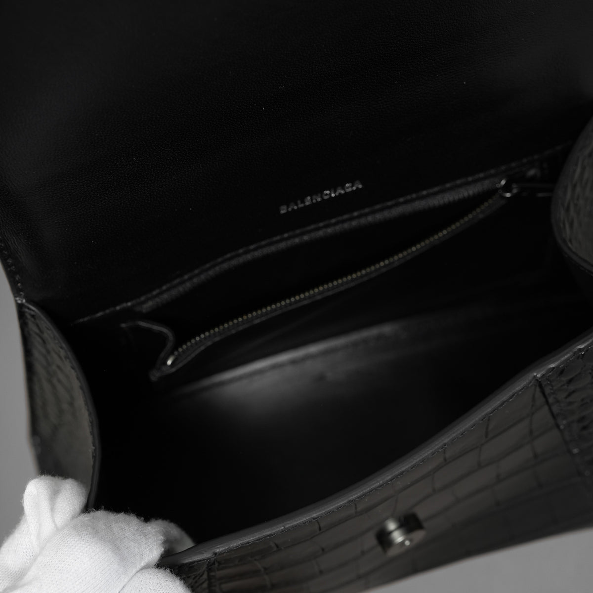 BALENCIAGA バレンシアガ / 美品 アワーグラス Hourglass クロコダイル型押し ショルダーバッグ ハンド バッグ / サイズ S (BLACK) レディース アクセサリー 352207-izm