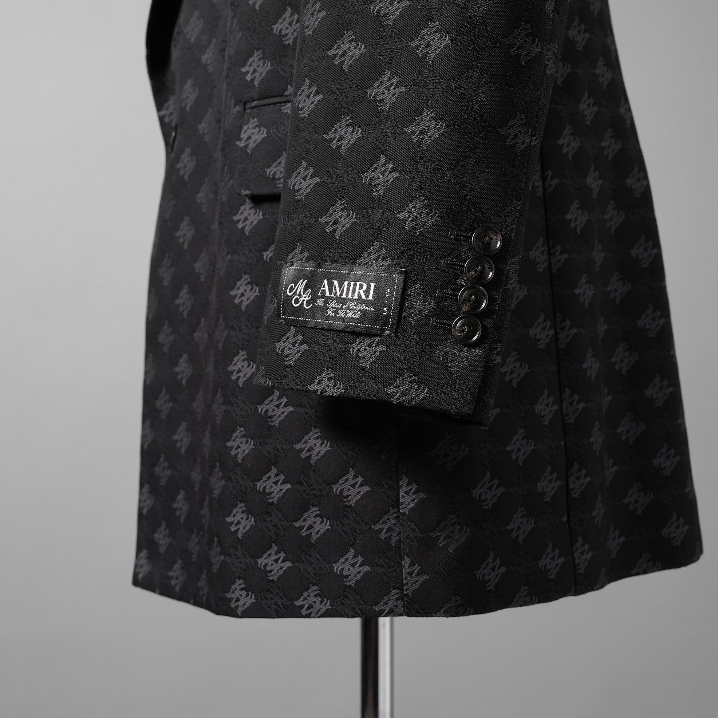 AMIRI アミリ / 25SS 美品  MA QUAD JACQUARD SB BLAZER / 総柄 ジャカード ジャケット / AMSUFJ1084 / size 48 (BLACK)