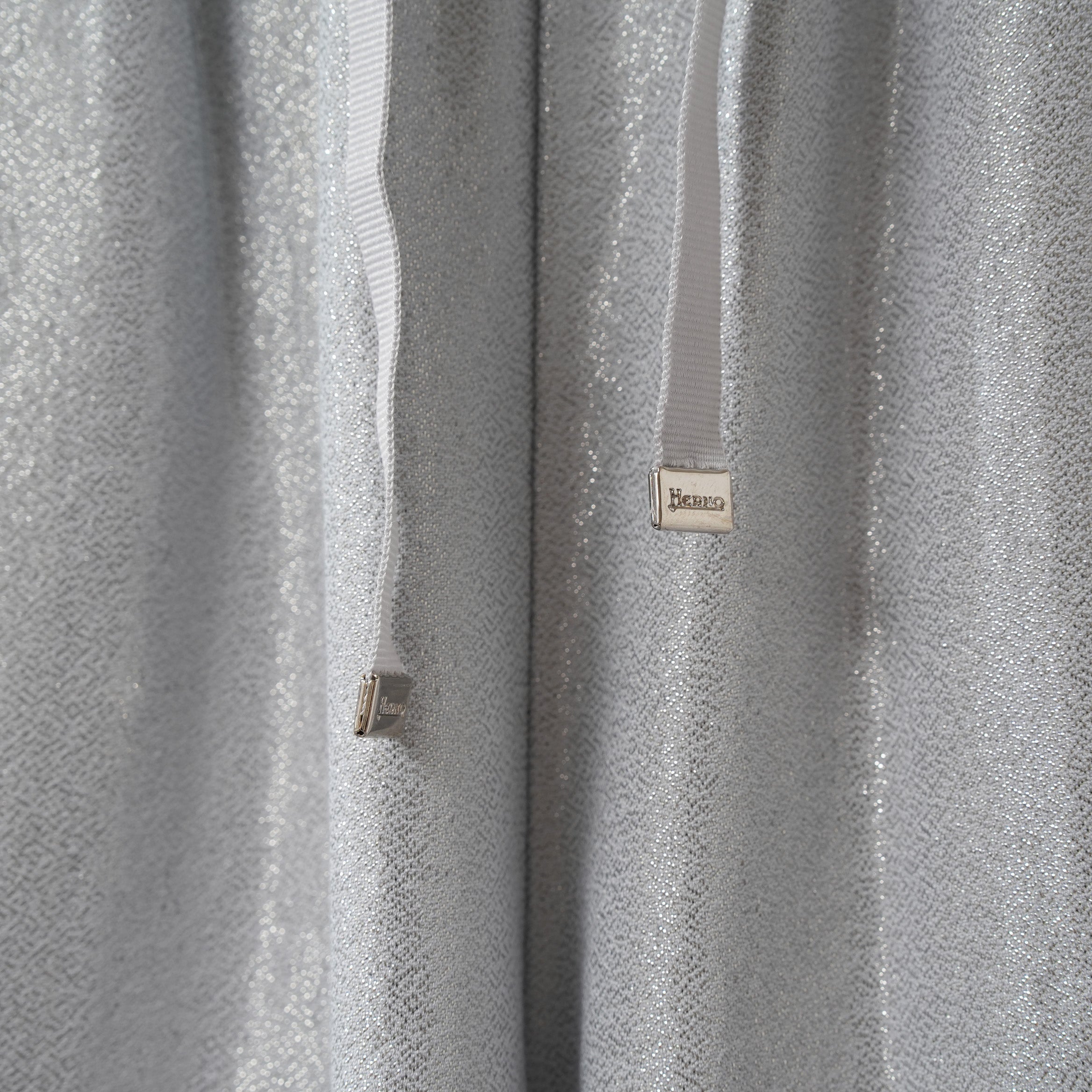 HERNO ヘルノ / 美品 24SS サテン ドローストリングショートパンツ パンツ / PI001879D -12614-9409 / size 40 (GRAY) レディース