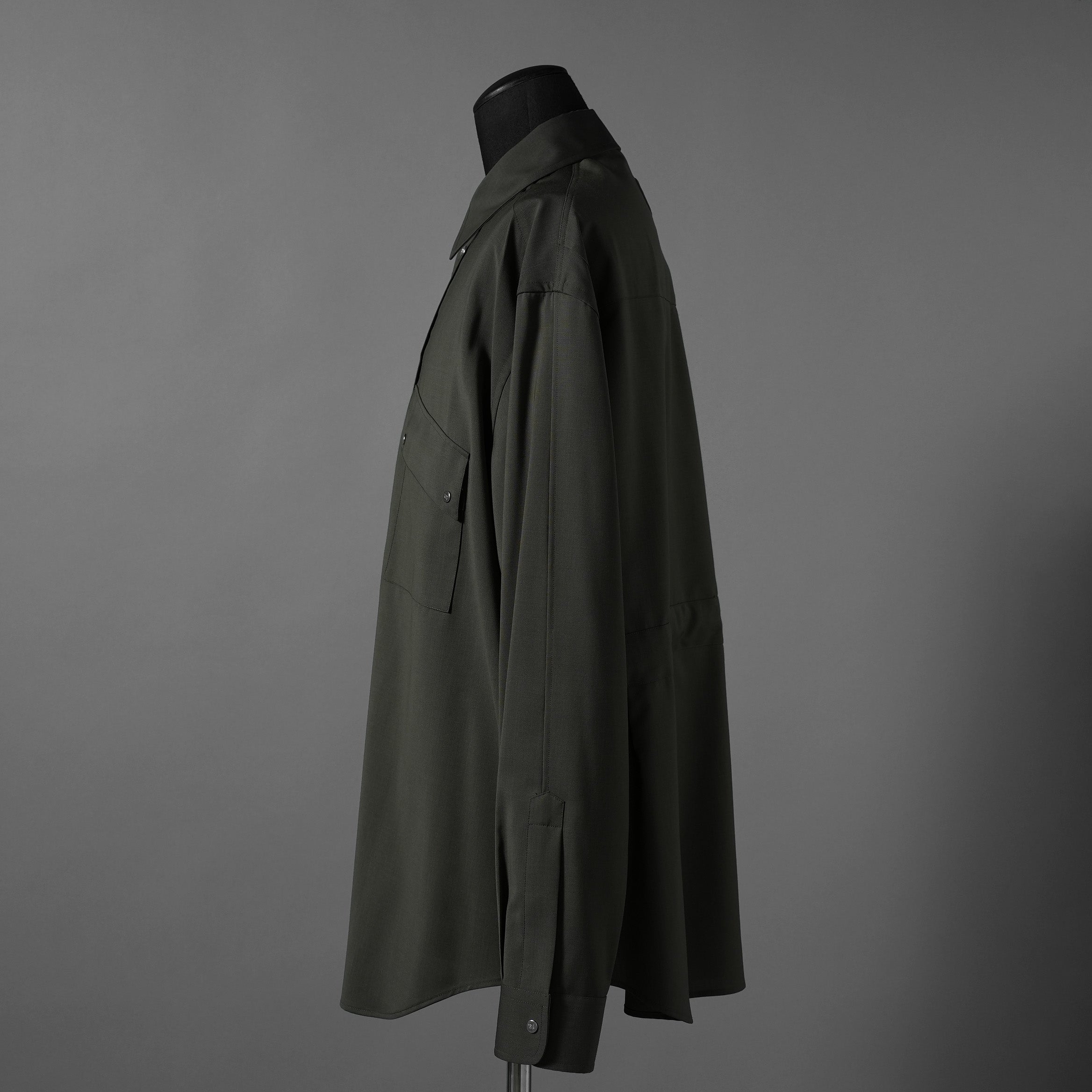 FENDI フェンディ / 24AW 美品 ロゴボタン ミリタリー ウールシャツ / 長袖シャツ / FW1319A5CH / size 48 (OLIVE GREEN)