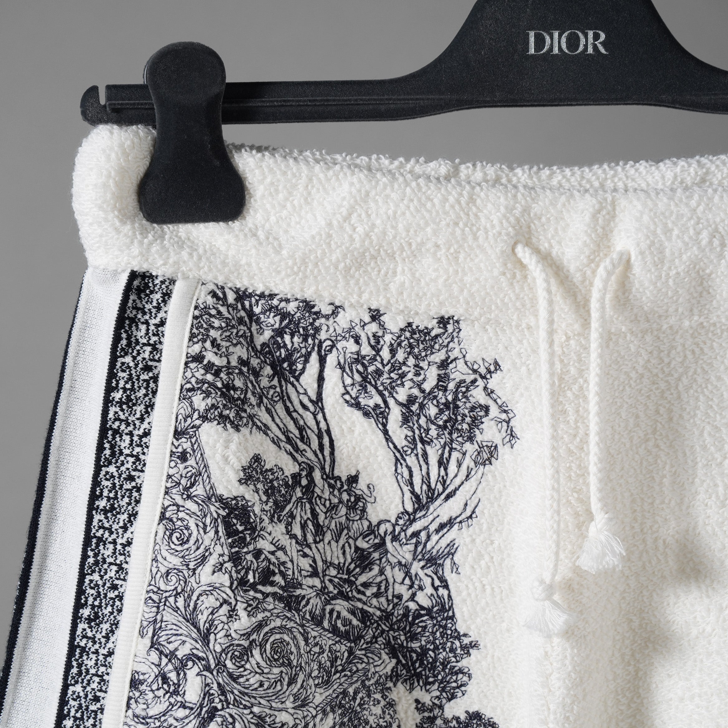 Christian Dior クリスチャンディオール / 22SS トワル ドゥ ジュイ  ロゴバンド ショートパンツ / コットンテリー / 213P17A4065 / size S (WHITE) レディース