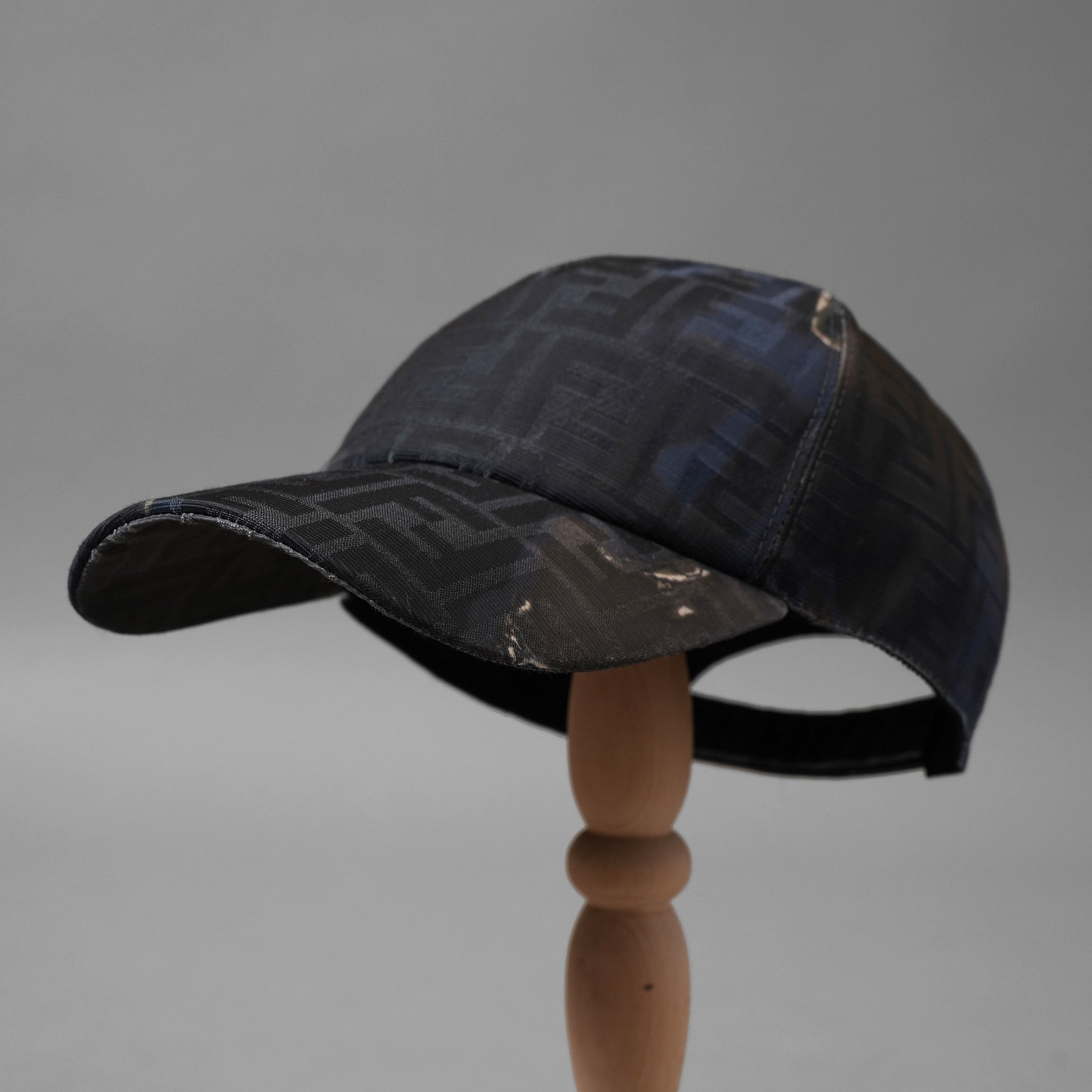 FENDI フェンディ/ 21SS 美品 アースジャガード ズッカ柄 ベースボールキャップ / FXQ768AIK8 / size FREE (NAVY)