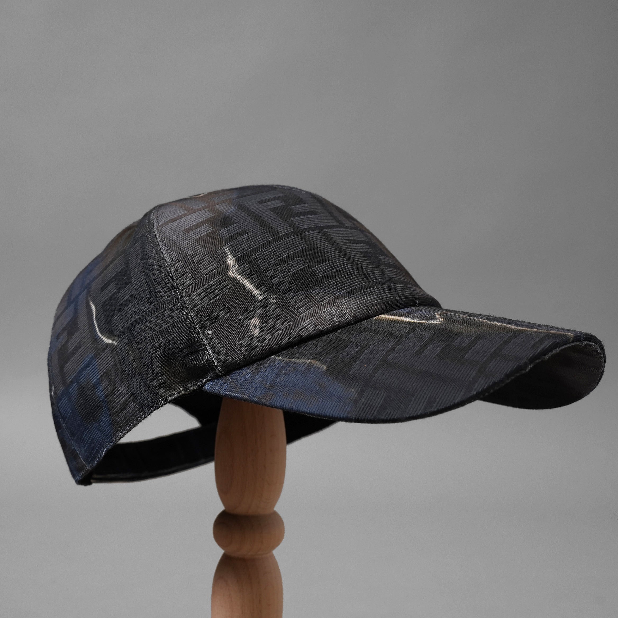 FENDI フェンディ/ 21SS 美品 アースジャガード ズッカ柄 ベースボールキャップ / FXQ768AIK8 / size FREE (NAVY)