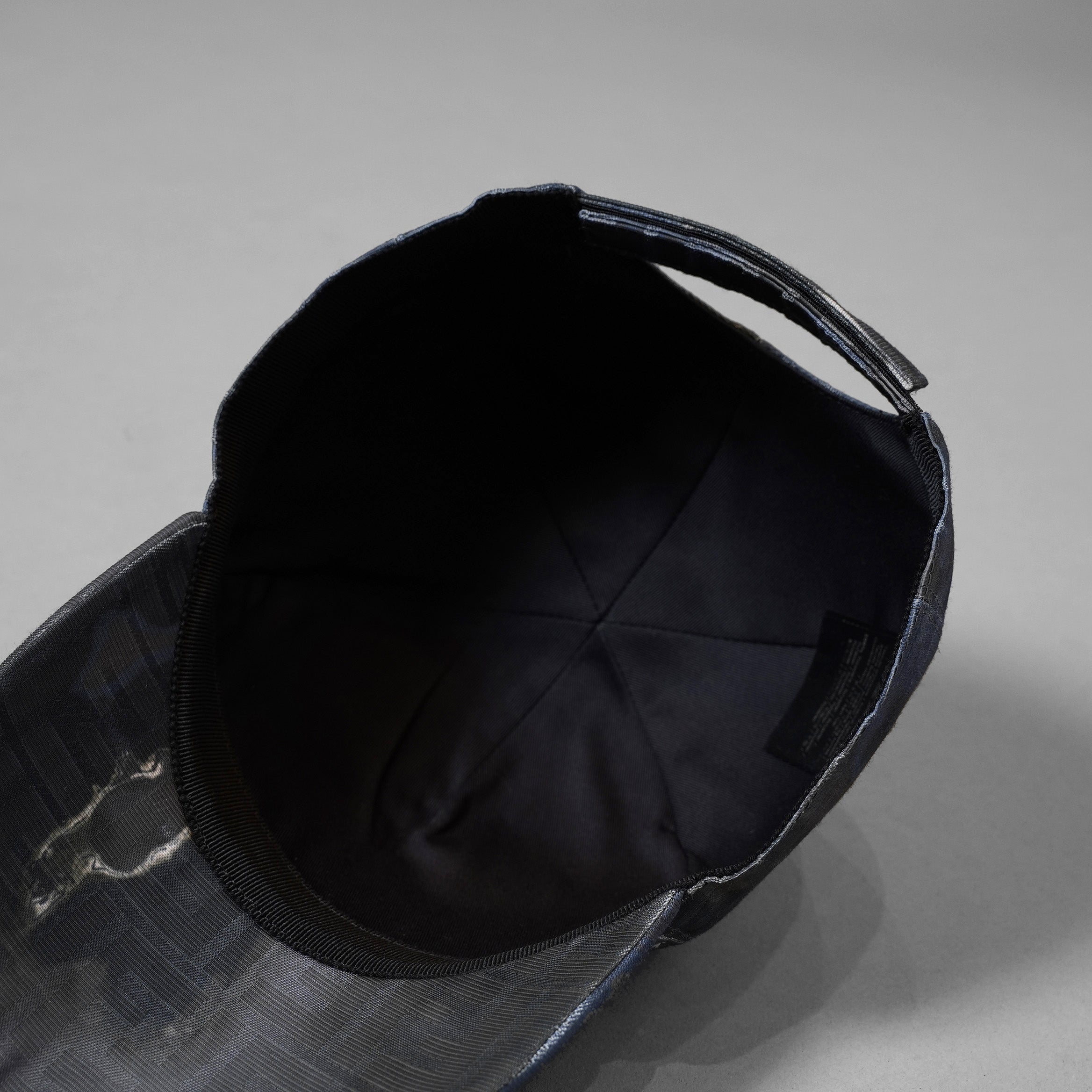 FENDI フェンディ/ 21SS 美品 アースジャガード ズッカ柄 ベースボールキャップ / FXQ768AIK8 / size FREE (NAVY)