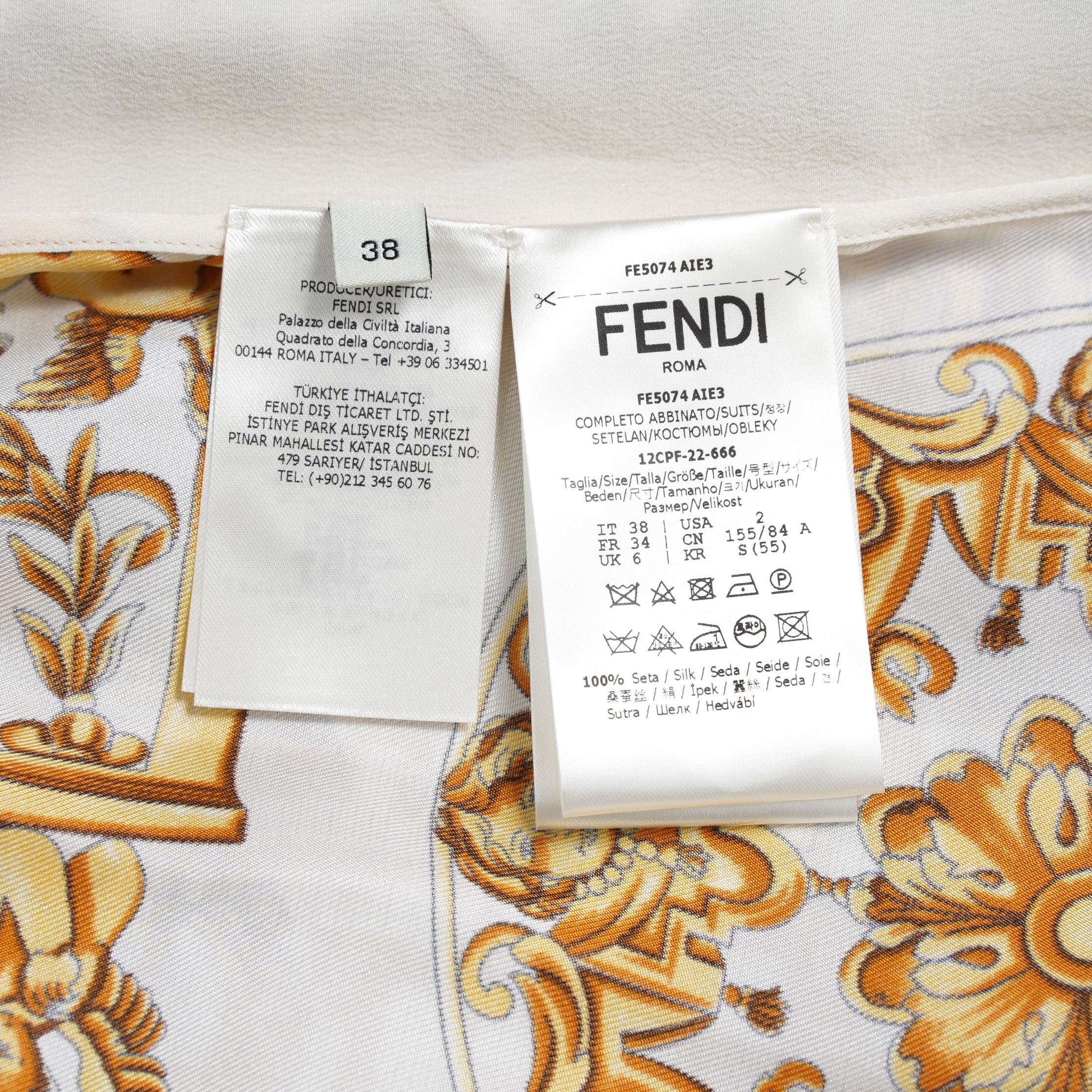 FENDACE フェンダーチェ フェンディ×ヴェルサーチ コラボ / 美品 22SS バロック シルク パジャマ セットアップ 保存袋あり 半袖シャツ パンツ / FE5074 AIE3 / size 38 (GOLD) レディース 35001-izm