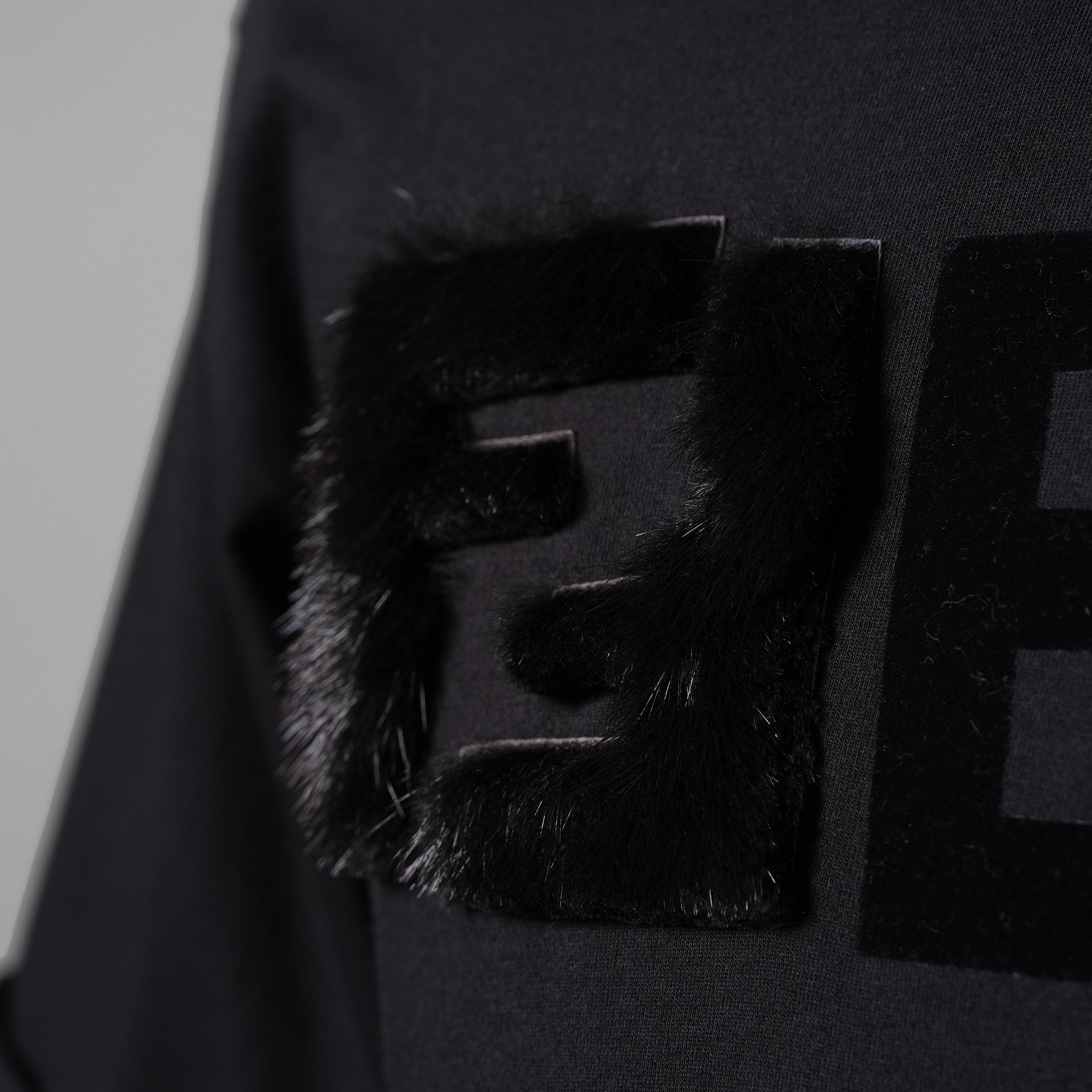 FENDI フェンディ / 19SS 美品 ミンクファーロゴ 半袖Tシャツ / ズッカ柄 / FS7184 A5HQ / size XXS (BLACK) ユニセックス