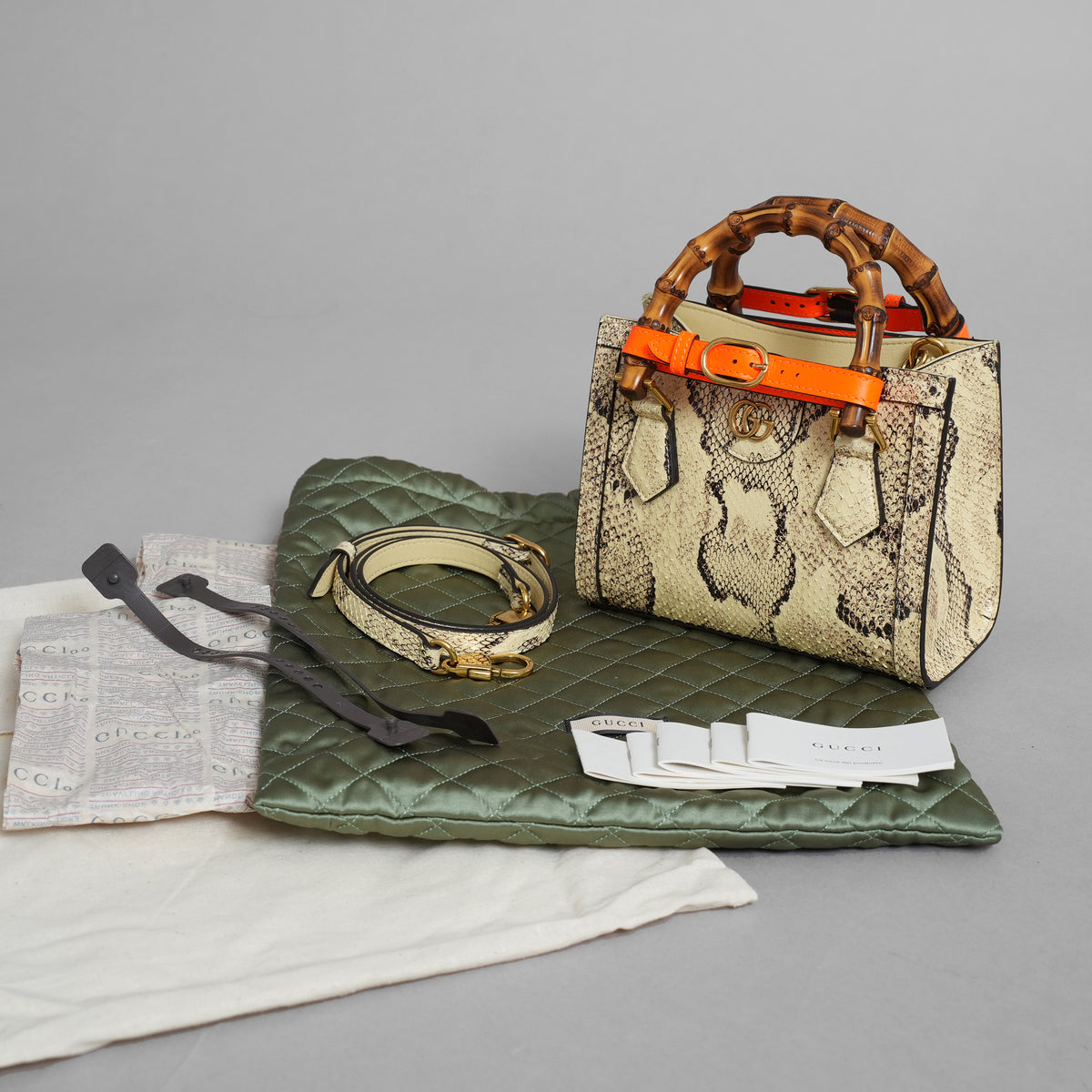 GUCCI グッチ / 希少 美品 2021年 グッチ ダイアナ パイソン ミニ  トートバッグ ショルダーバッグ / 655661 / PYTHON x ORENGE /   352213-izm