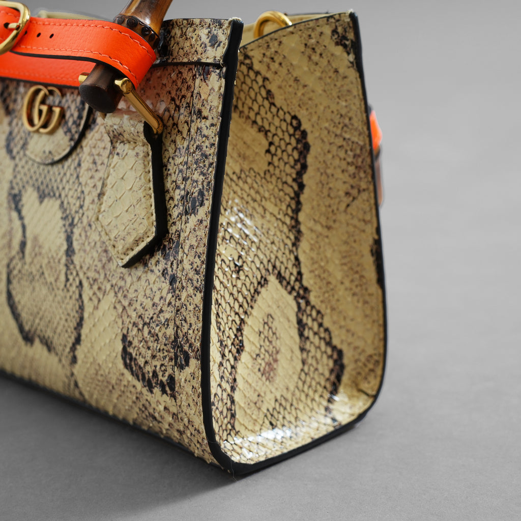 GUCCI グッチ / 希少 美品 2021年 グッチ ダイアナ パイソン ミニ  トートバッグ ショルダーバッグ / 655661 / PYTHON x ORENGE /   352213-izm