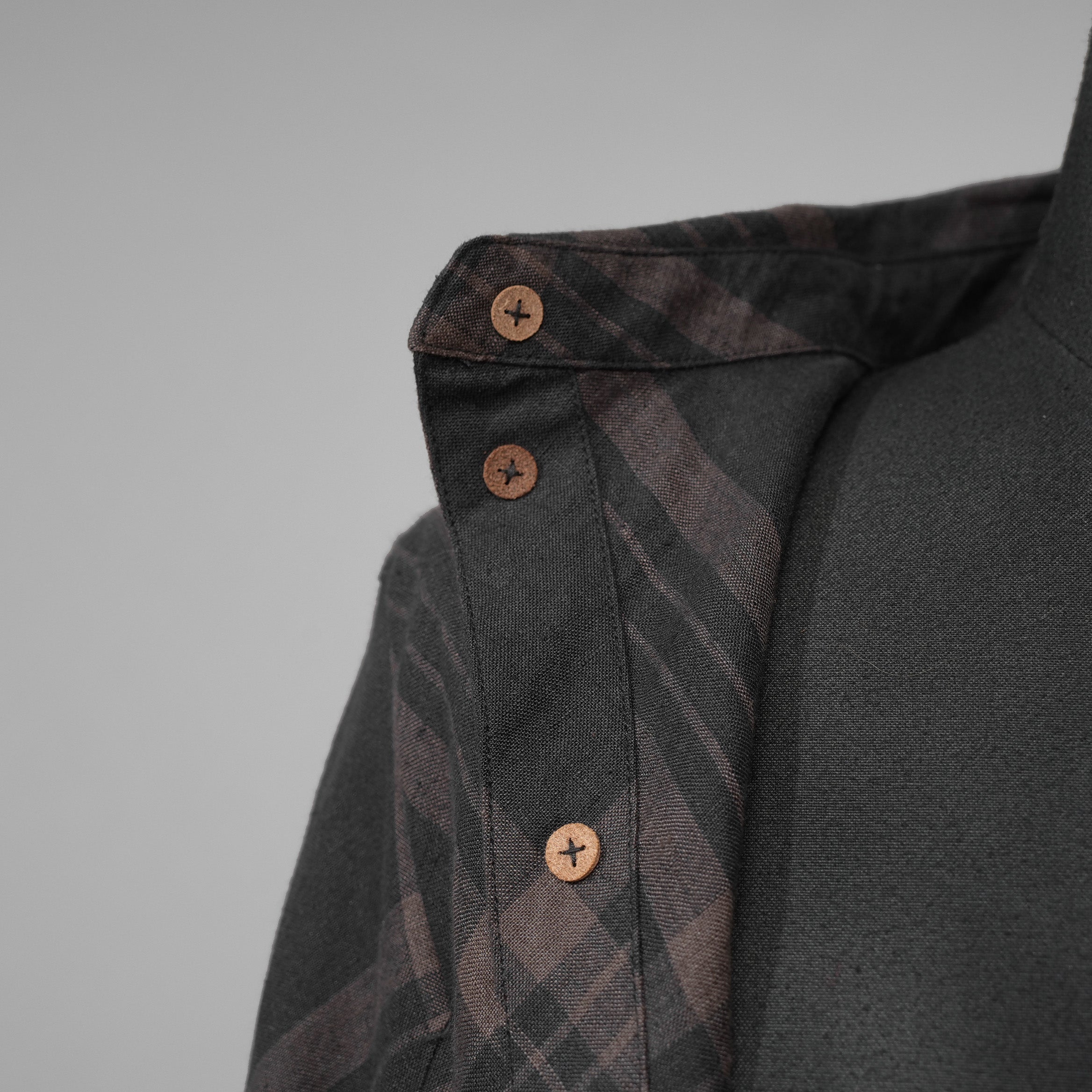 Aleksandr Manamis アレクサンダー マナミス / 美品 21SS Crossed Plaid Shirt ロングシャツ 長袖シャツ / size 2 (BLACK) 352005-ymu