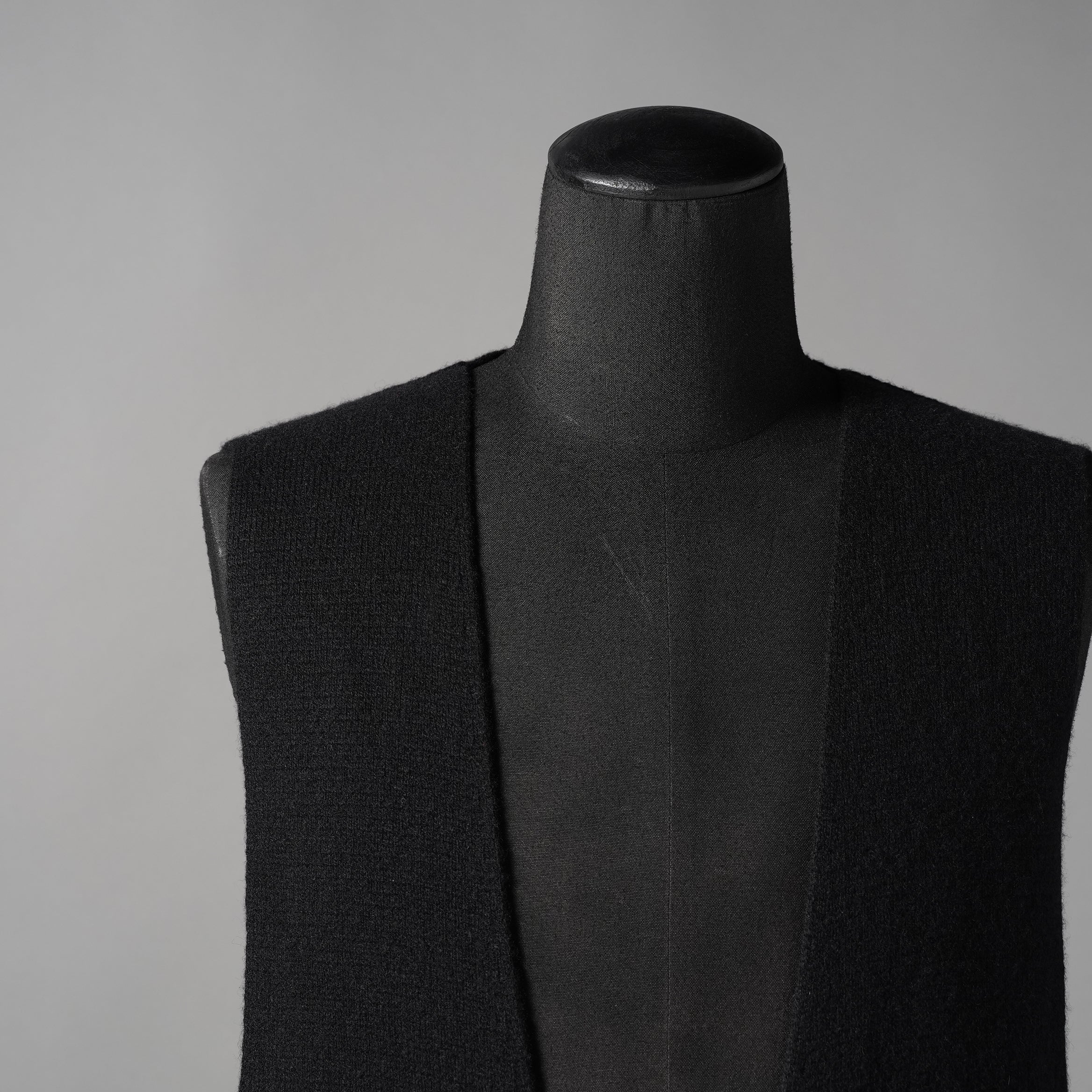 RICK OWENS リックオウエンス / 23AW LUXOR  V-tank Cashmere & Wool Sweater Vest ベスト / RR02C7683-CHWSR / size ONE (BLACK) ユニセックス