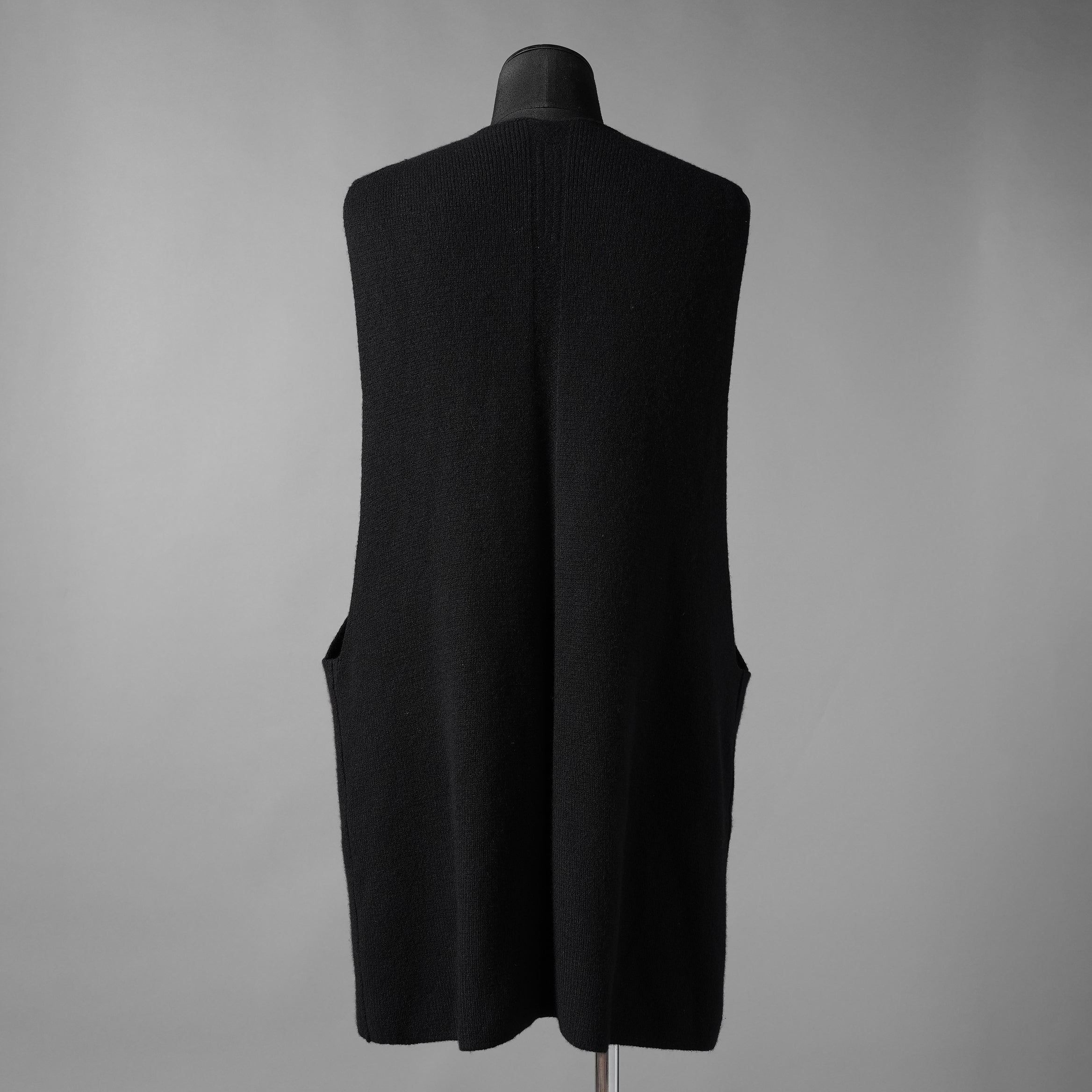 RICK OWENS リックオウエンス / 23AW LUXOR  V-tank Cashmere & Wool Sweater Vest ベスト / RR02C7683-CHWSR / size ONE (BLACK) ユニセックス