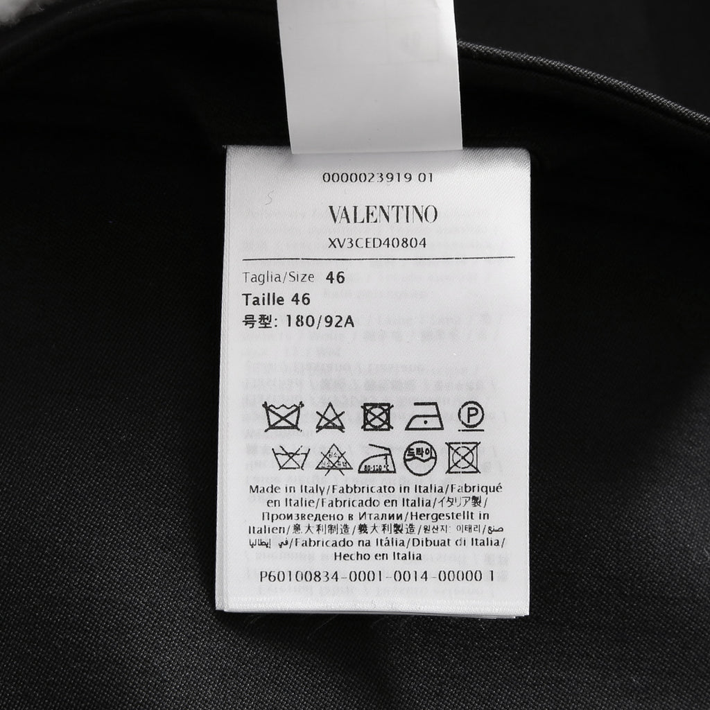 VALENTINO ヴァレンティノ / 現行モデル シングル ブレスト テーラード ジャケット / Vロゴ モノグラム 裏地 / ウール ブレザー /  XV3CED40804 598 / size 46 (BLACK)