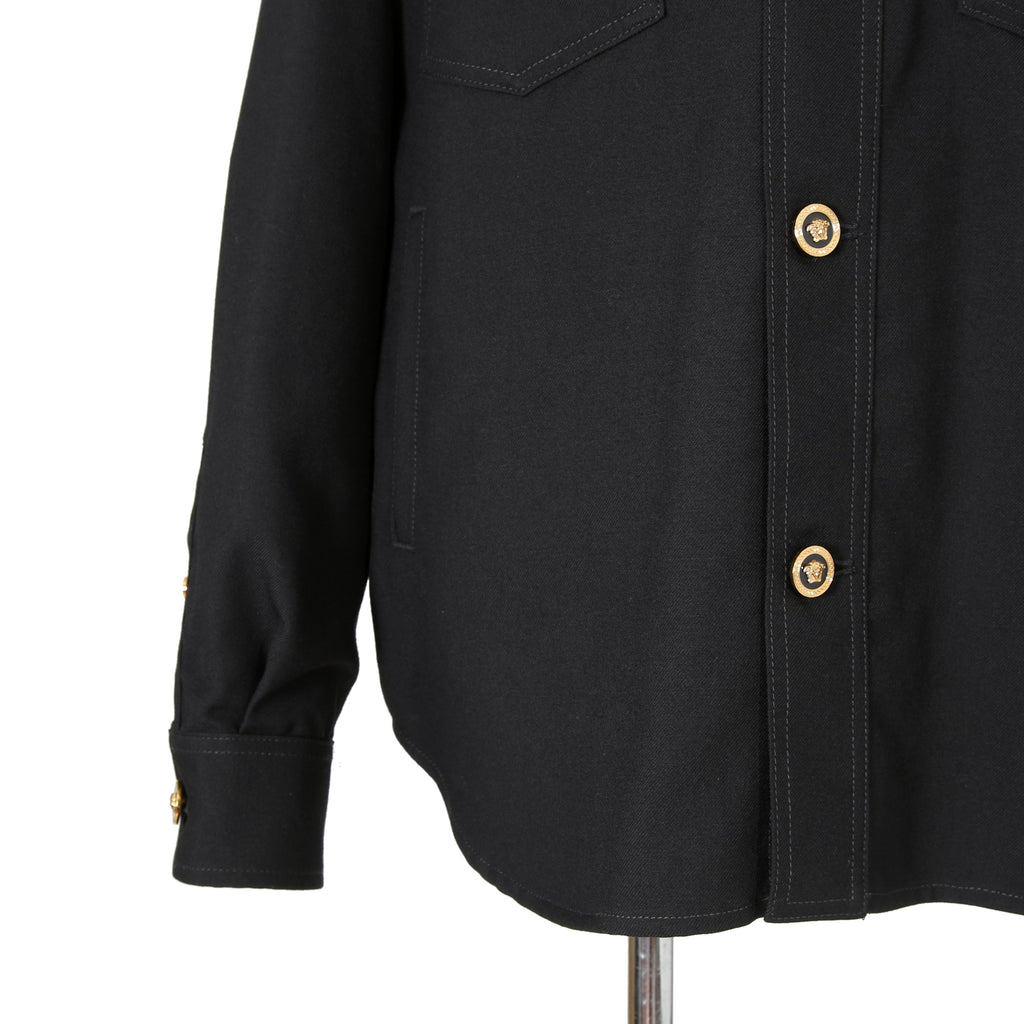 極美品 VERSACE ヴェルサーチ / 24AW メデューサ ロゴ ボタン / ウール トラッカー ジャケット / 1004062 / size 46 (BLACK)