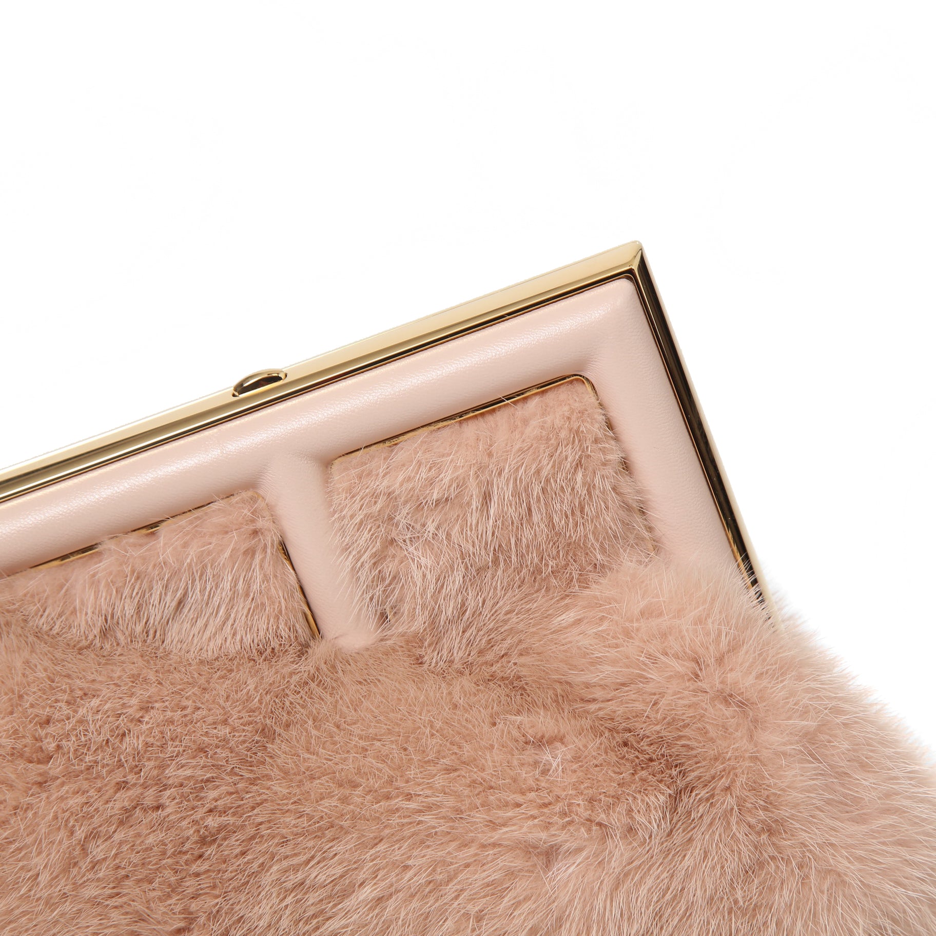 FENDI フェンディ / 2021年モデル 美品 ファースト スモール バッグ / シープ ムートン / PINK