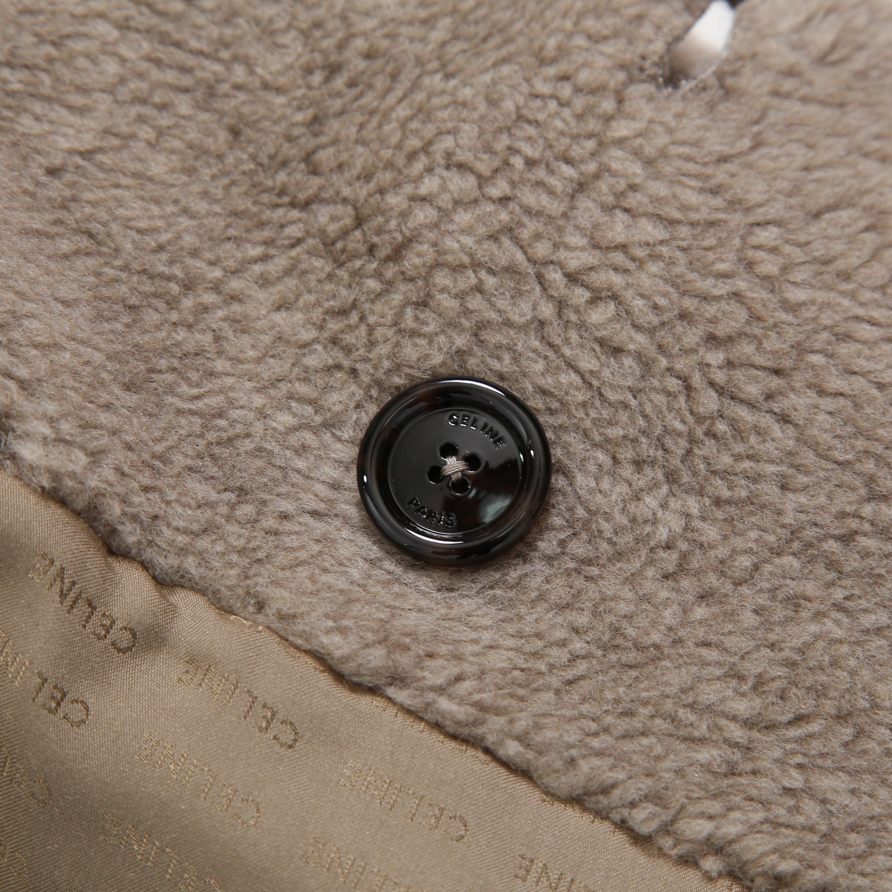 CELINE セリーヌ / 2023AW 美品 CASHMERE CABAN CROPPED FOURRURE / カシミア シルク / シアリング クロップド ファーコート / エディ期 / 2M825426T.18TP / size 38 (グレージュ)