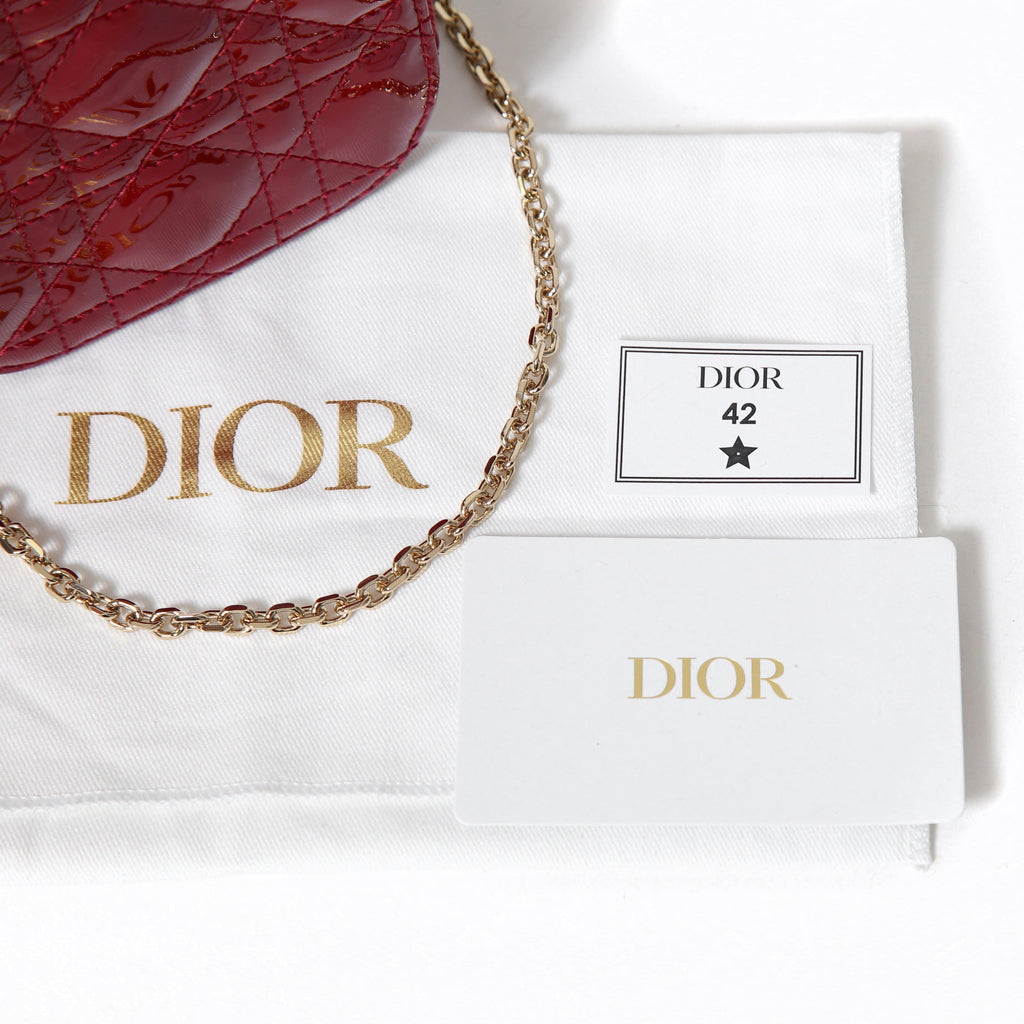 Christian Dior クリスチャンディオール / 美品 Lady Dior Call'in Dior フォンホルダー カナージュ パテントカーフスキン / ミニバッグ / CHERRY RED