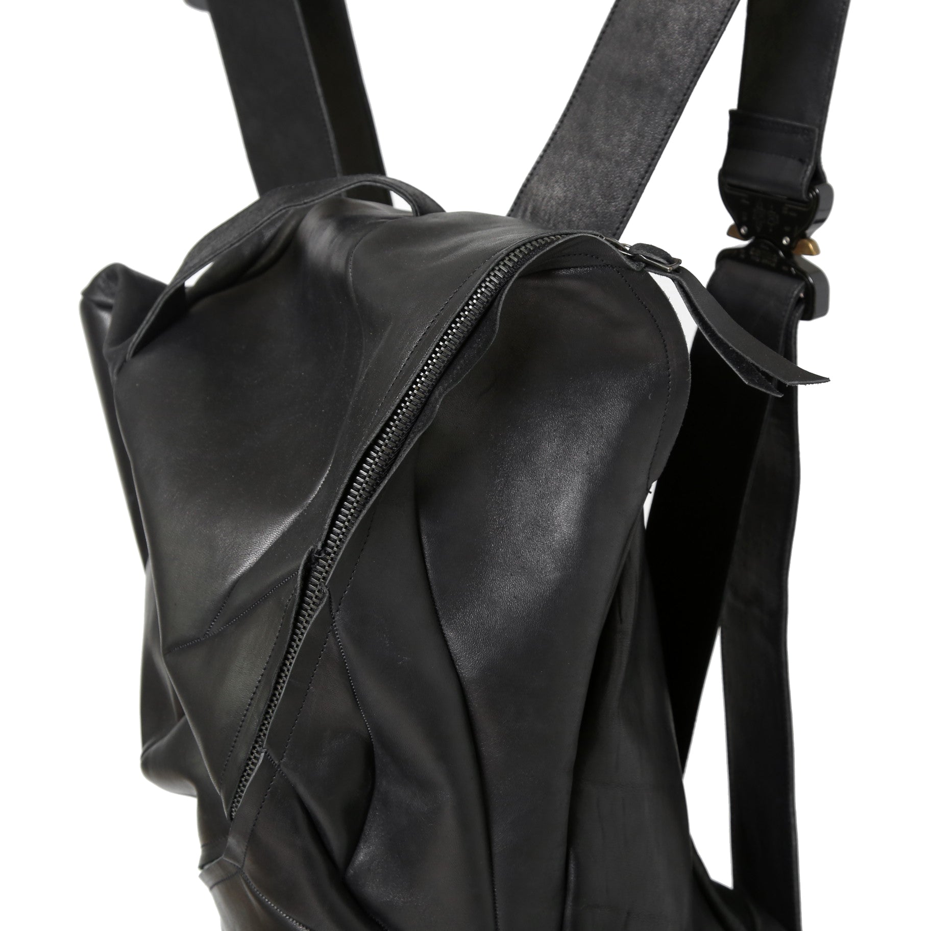 新品 LEON EMANUEL BLANCK レオンエマニュエル ブランク / GUIDI HORSE “Full grain” LEATHER / Distortion Pregnant Lady Backpack / BLACK リュック