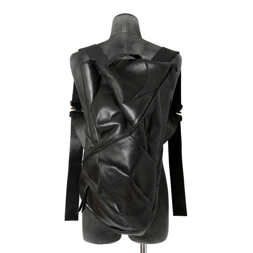 新品 LEON EMANUEL BLANCK レオンエマニュエル ブランク / GUIDI HORSE “Full grain” LEATHER / Distortion Pregnant Lady Backpack / BLACK リュック