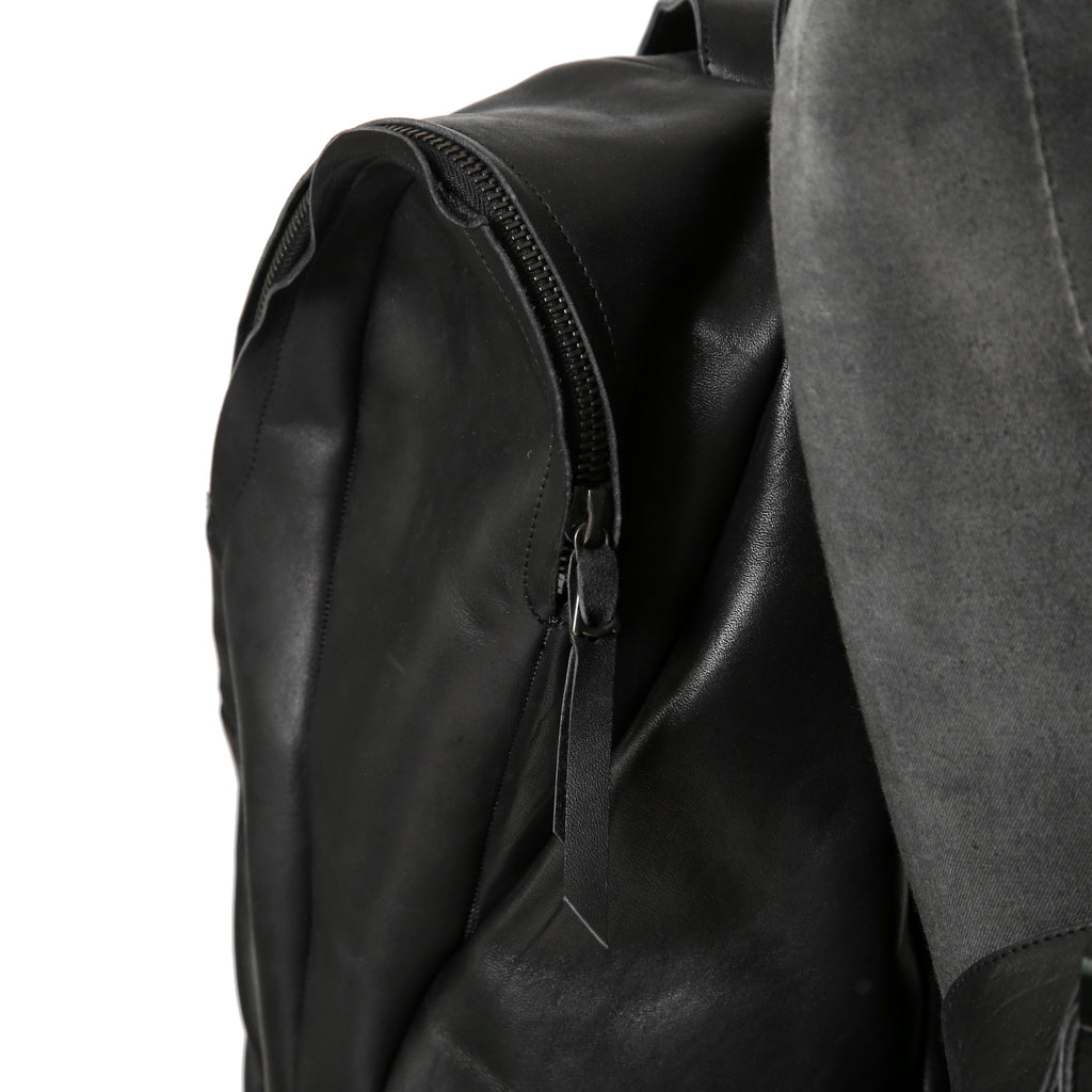 新品 LEON EMANUEL BLANCK レオンエマニュエル ブランク / GUIDI HORSE “Full grain” LEATHER / Distortion Pregnant Lady Backpack / BLACK リュック