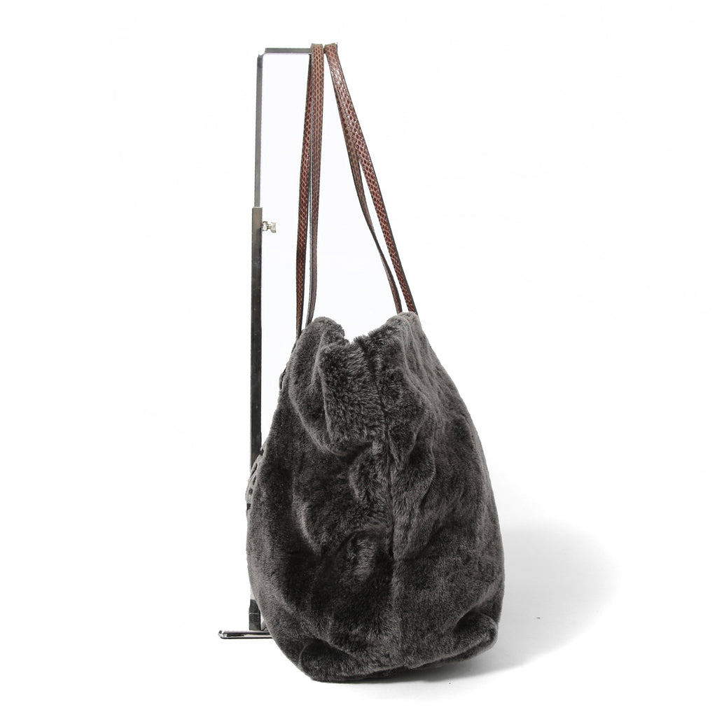 フェンディ / 2011年商品 美品 おまけ付 ズッカ柄 ムートン トート バッグ / SHOPING ROLL BAG MD / 8BH126 00EKE F0NCP / DARK GRAY