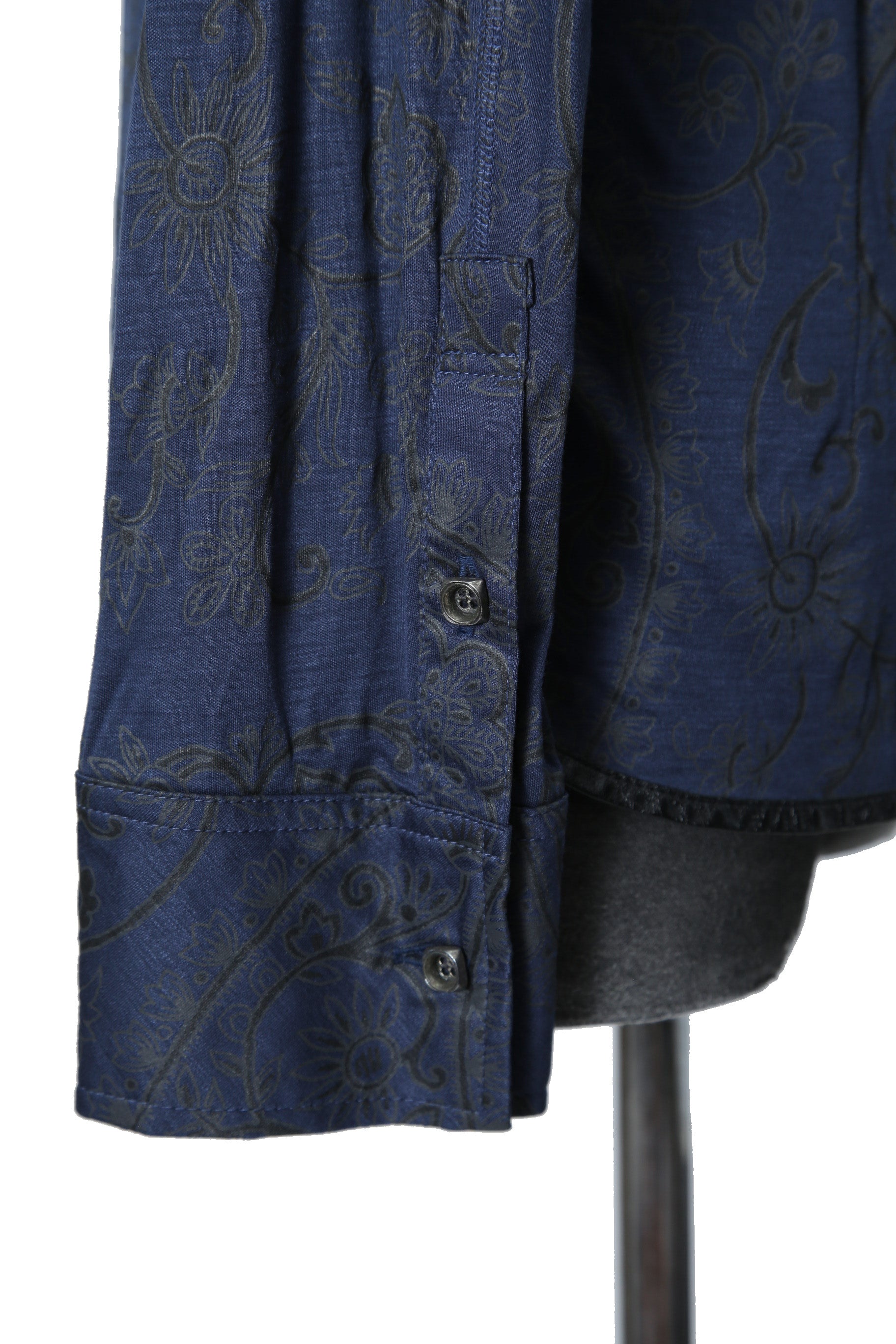 美品 イサムカタヤマバックラッシュ / レーヨン シルク ペイズリー総柄 シャツ / 1513-01 / size M (BLUE)