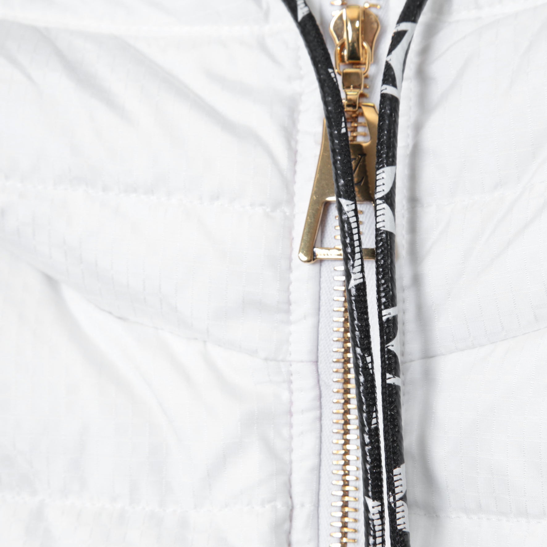 LOUIS VUITTON ルイヴィトン / 2022AW LVマッチ オープンアーム ジャケット ダウンベスト / RW222W E54 FNOW30 / size 38 (WHITE)